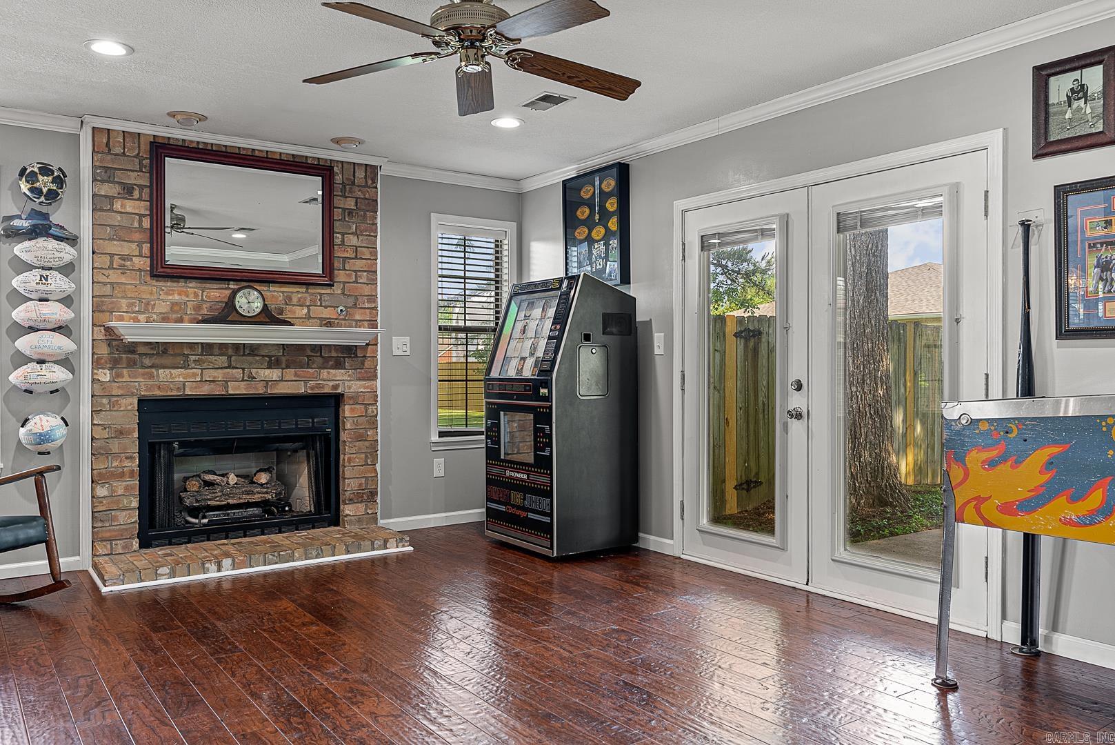 BARRETT'S - Residential