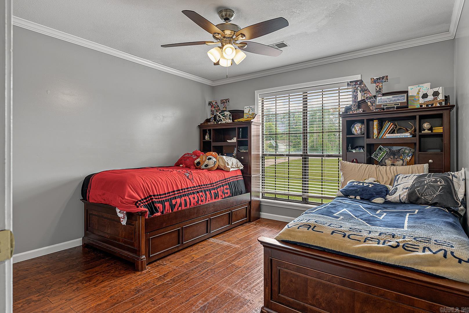 BARRETT'S - Residential