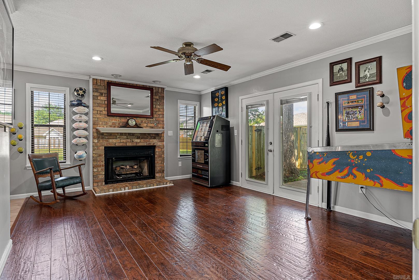 BARRETT'S - Residential