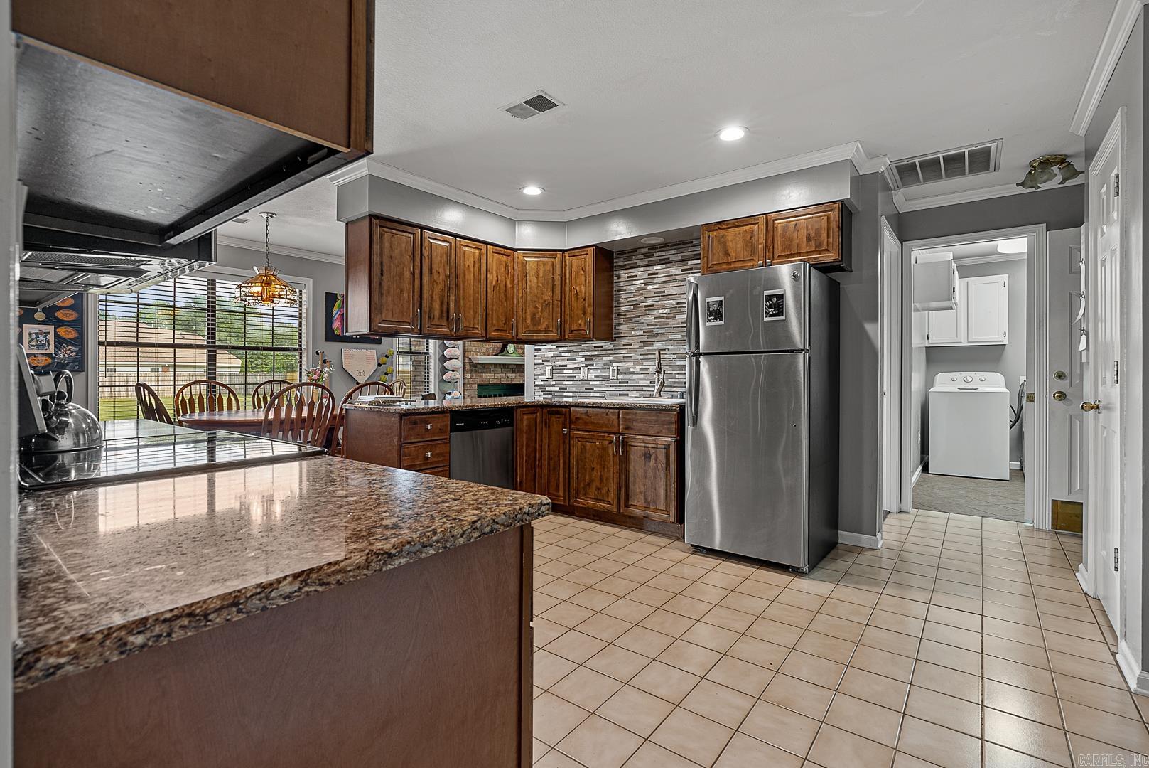 BARRETT'S - Residential