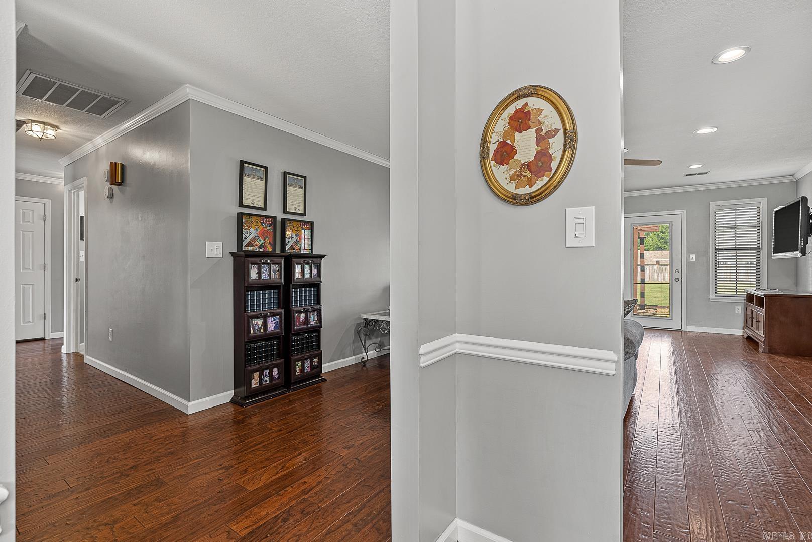 BARRETT'S - Residential