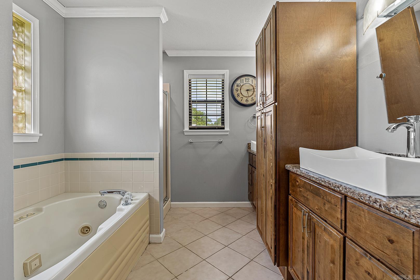 BARRETT'S - Residential