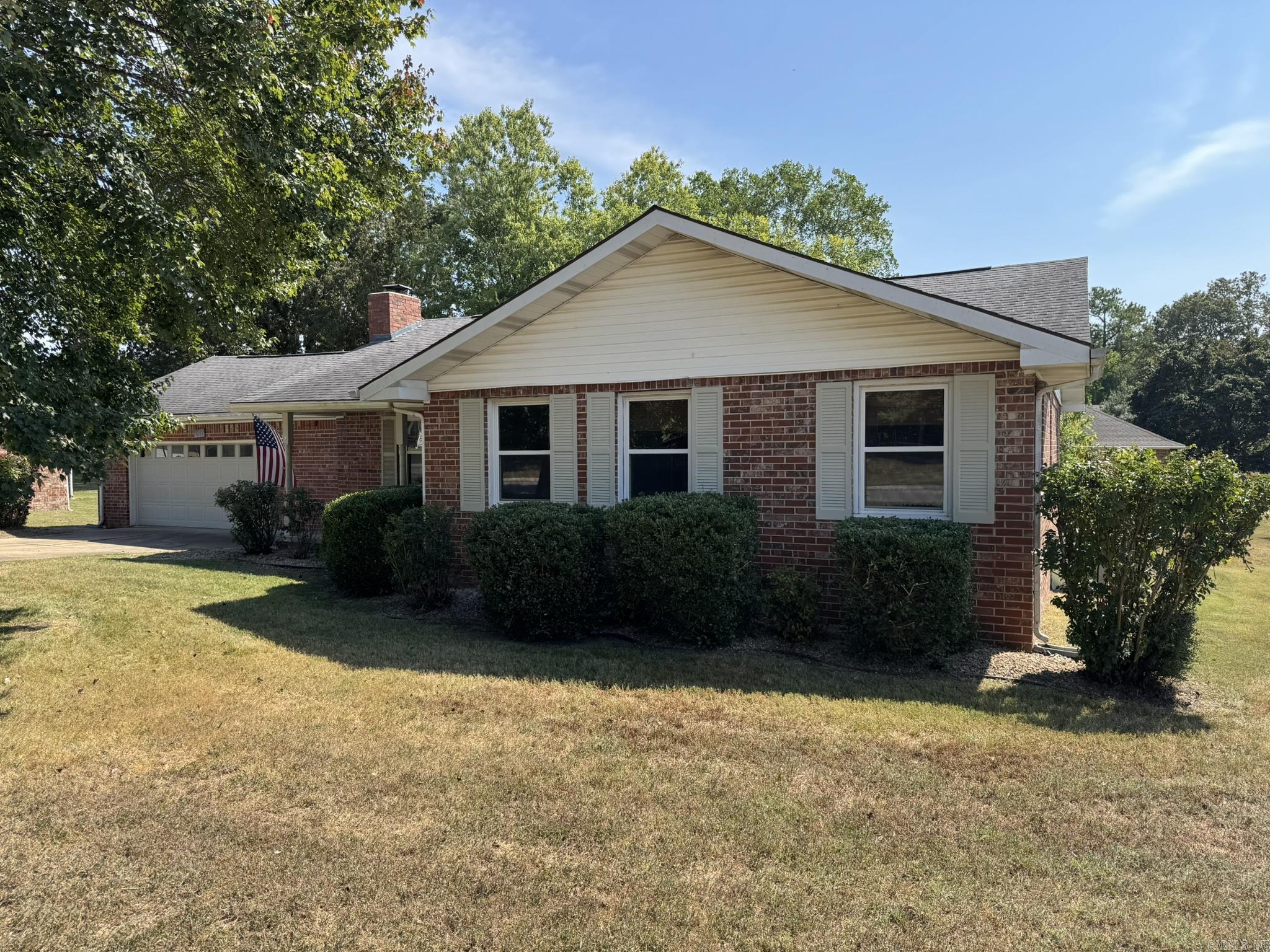 WELCOME TO THIS MOVE IN READY 3 BEDROOM/2 BATH BRICK HOME LOCATED IN A QUIET SUBDIVISION, CLOSE TO SCHOOLS, SHOPPING, AND LOCAL AMENITIES. THE HOME SITS ON A LEVEL LOT THAT FEATURES A LARGE SHADE TREE. INSIDE THE HOME FEATURES A WELL-DESIGNED KITCHEN, LIVING ROOM WITH A WOOD BURNING FIREPLACE, & PLENTY OF CLOSET SPACE. ALL APPLIANCES & THE HOT TUB WILL CONVEY WITH THE SALE.