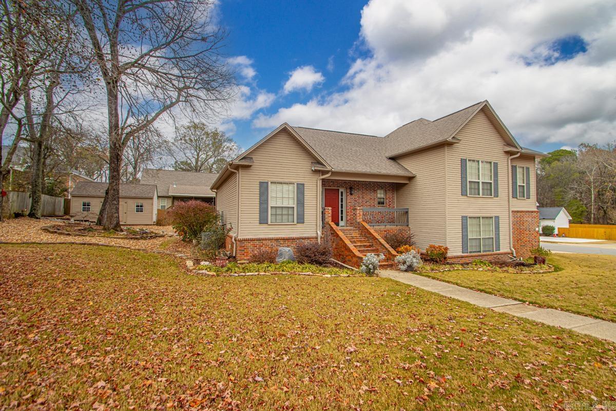 WOODLAND PARK - Residential