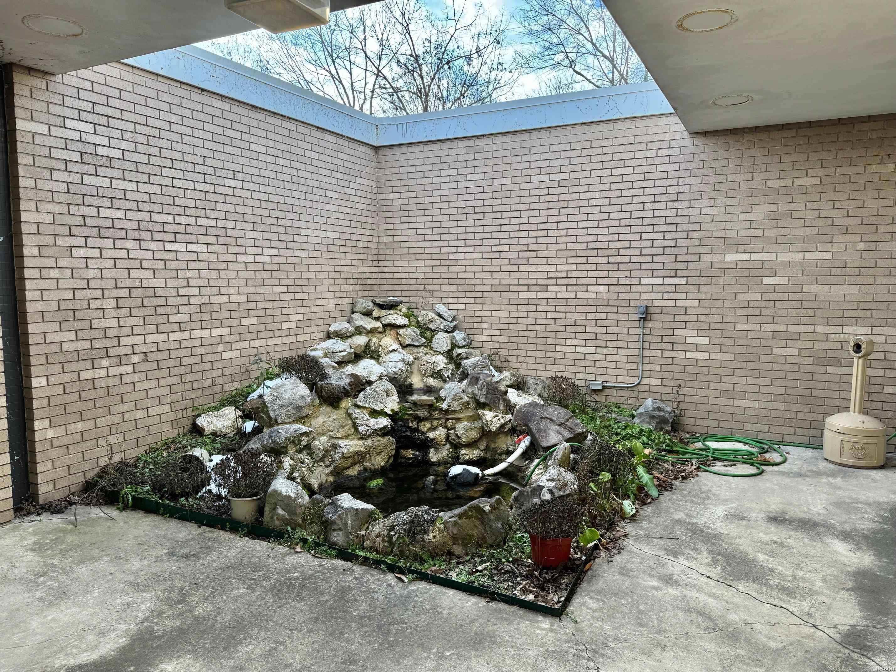 JEMM HPR - Commercial Sale