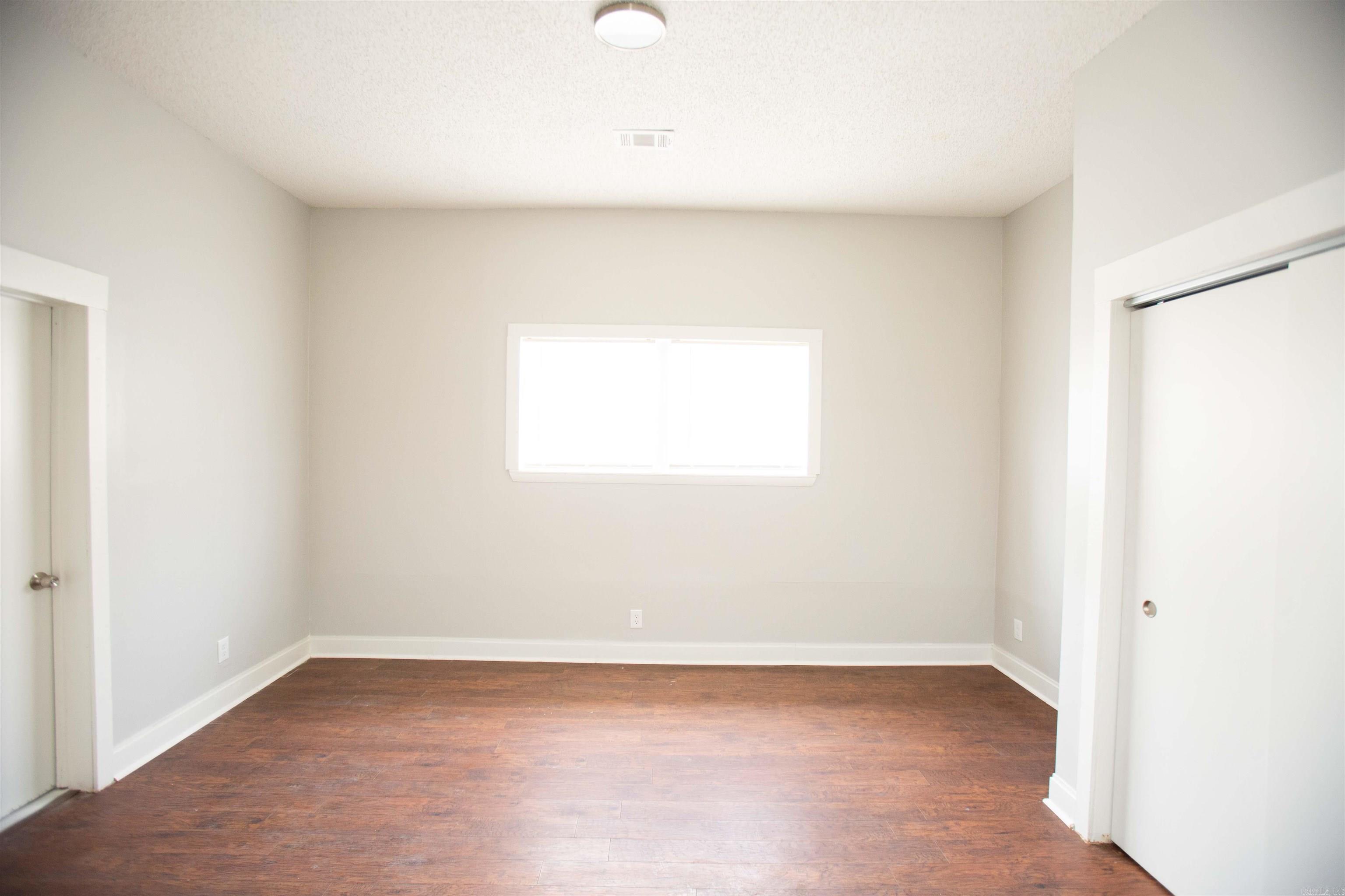 Weldon E Wrights - Residential Lease