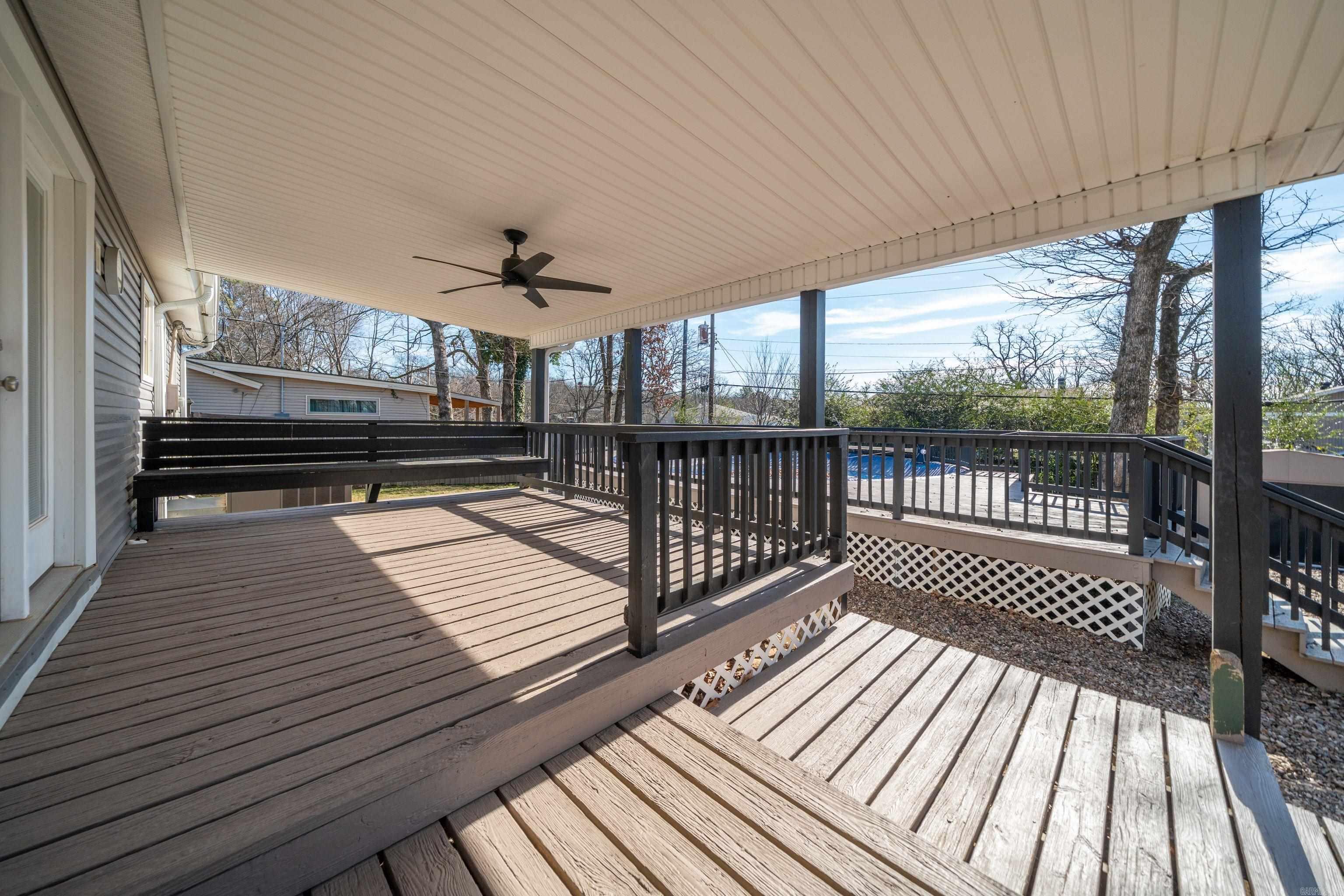 INDIAN HILLS - Residential