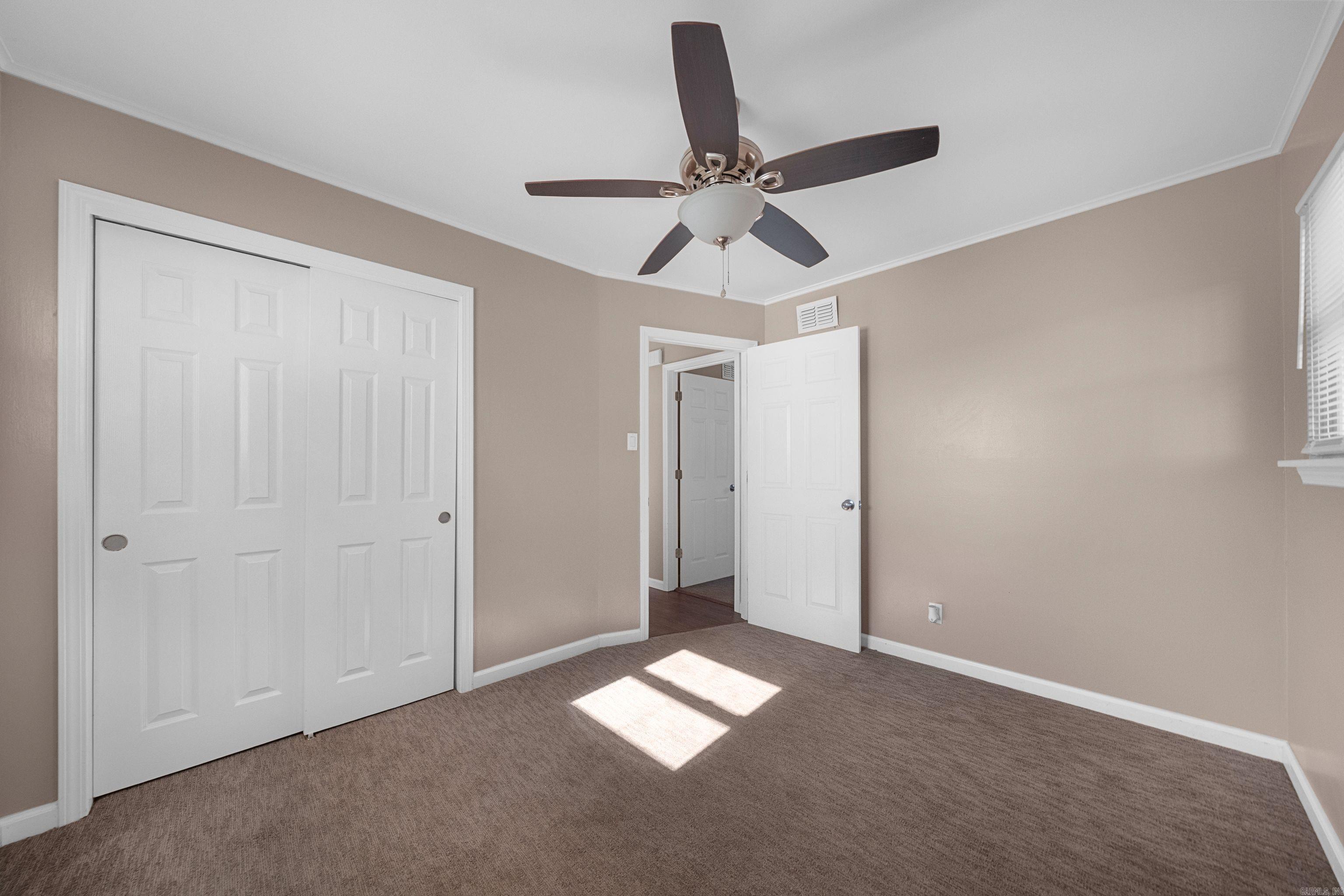 INDIAN HILLS - Residential