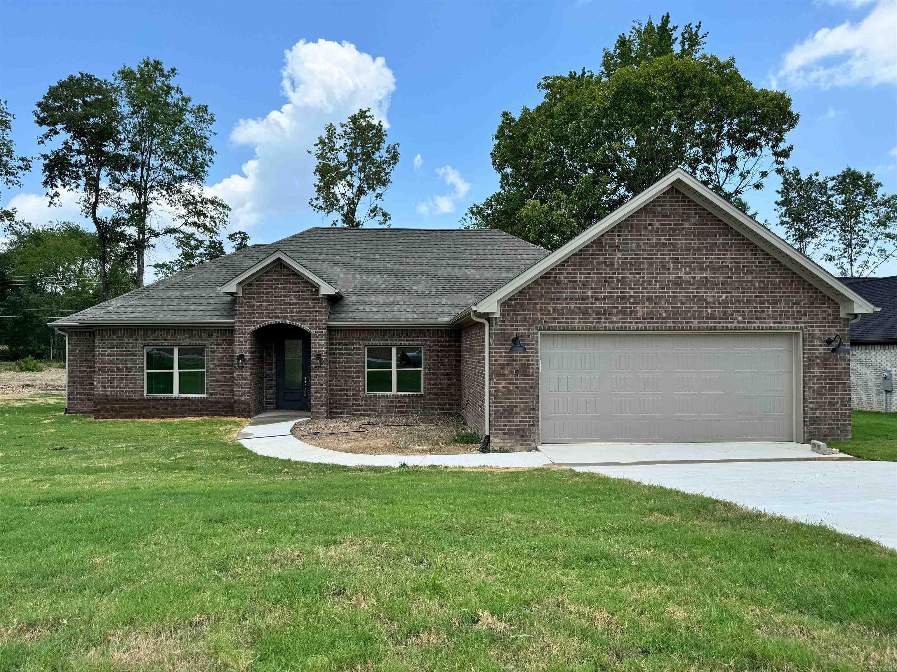 LA CALA ESTATES - Residential