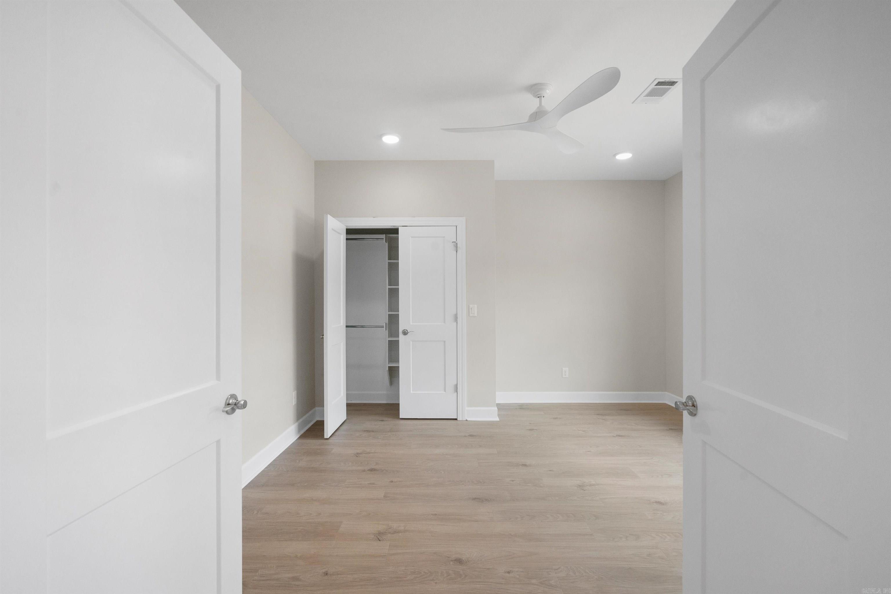 LA CALA ESTATES - Residential