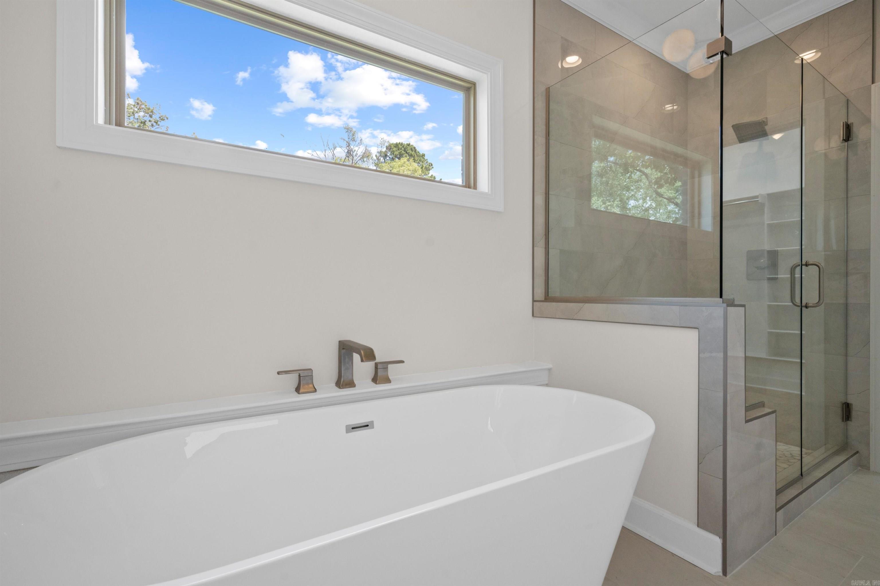 LA CALA ESTATES - Residential