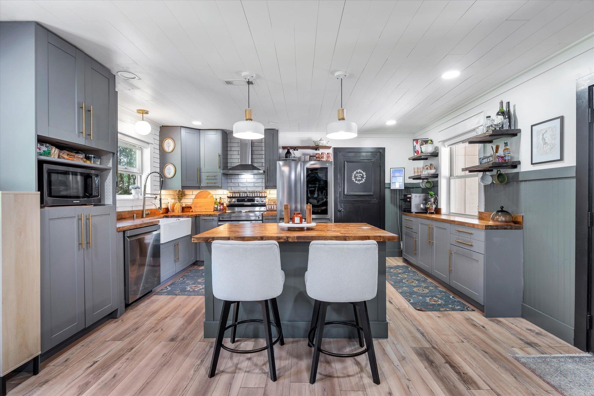 FEW ACRES BEAN ADD - Residential