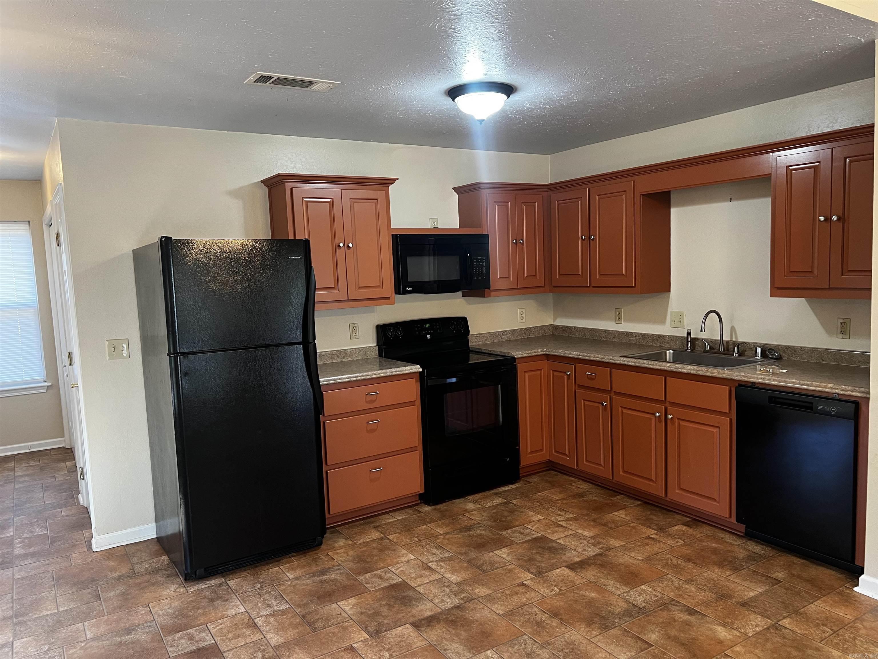 Lakewood Estates - Residential
