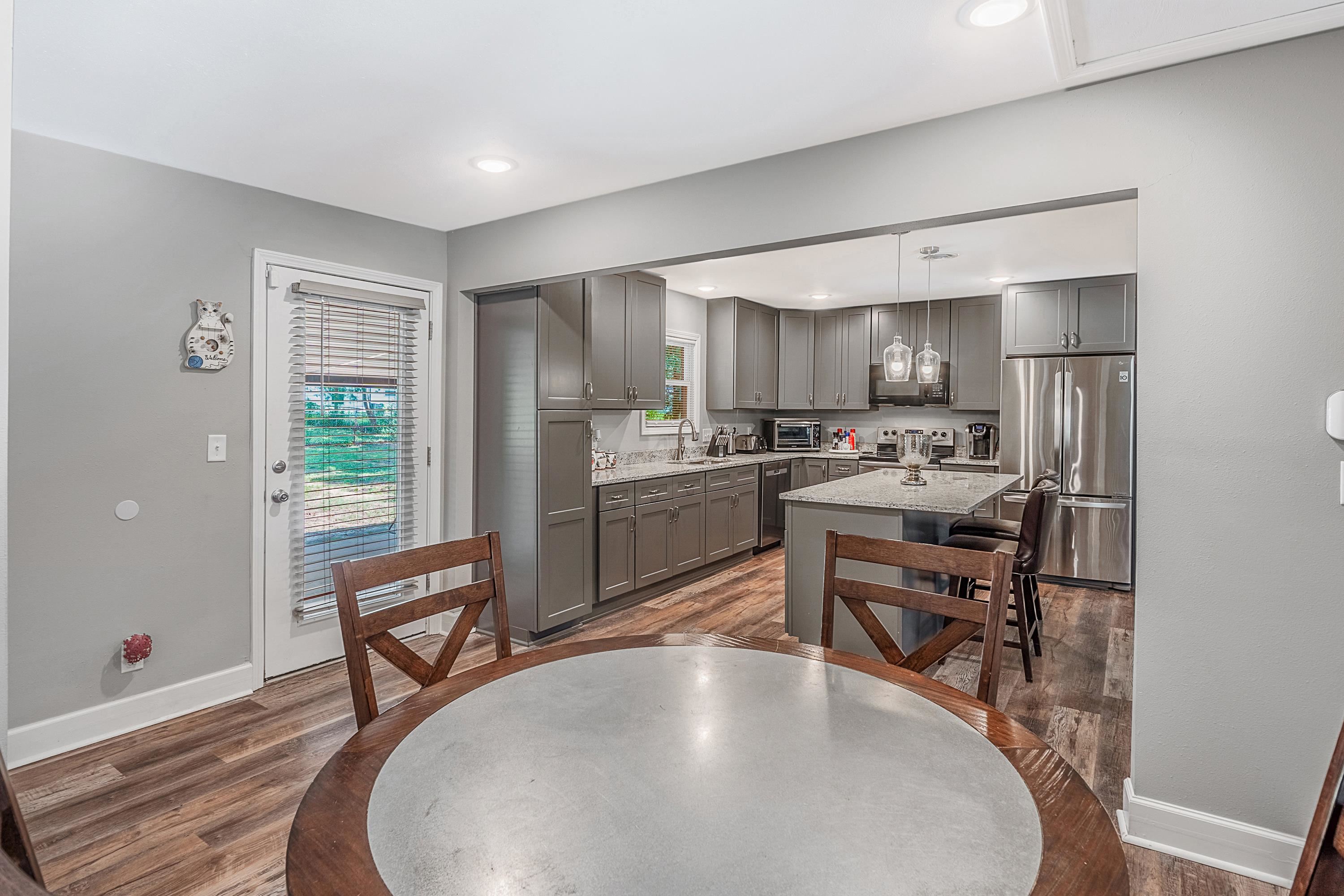 THOMPSON ADDN - Residential