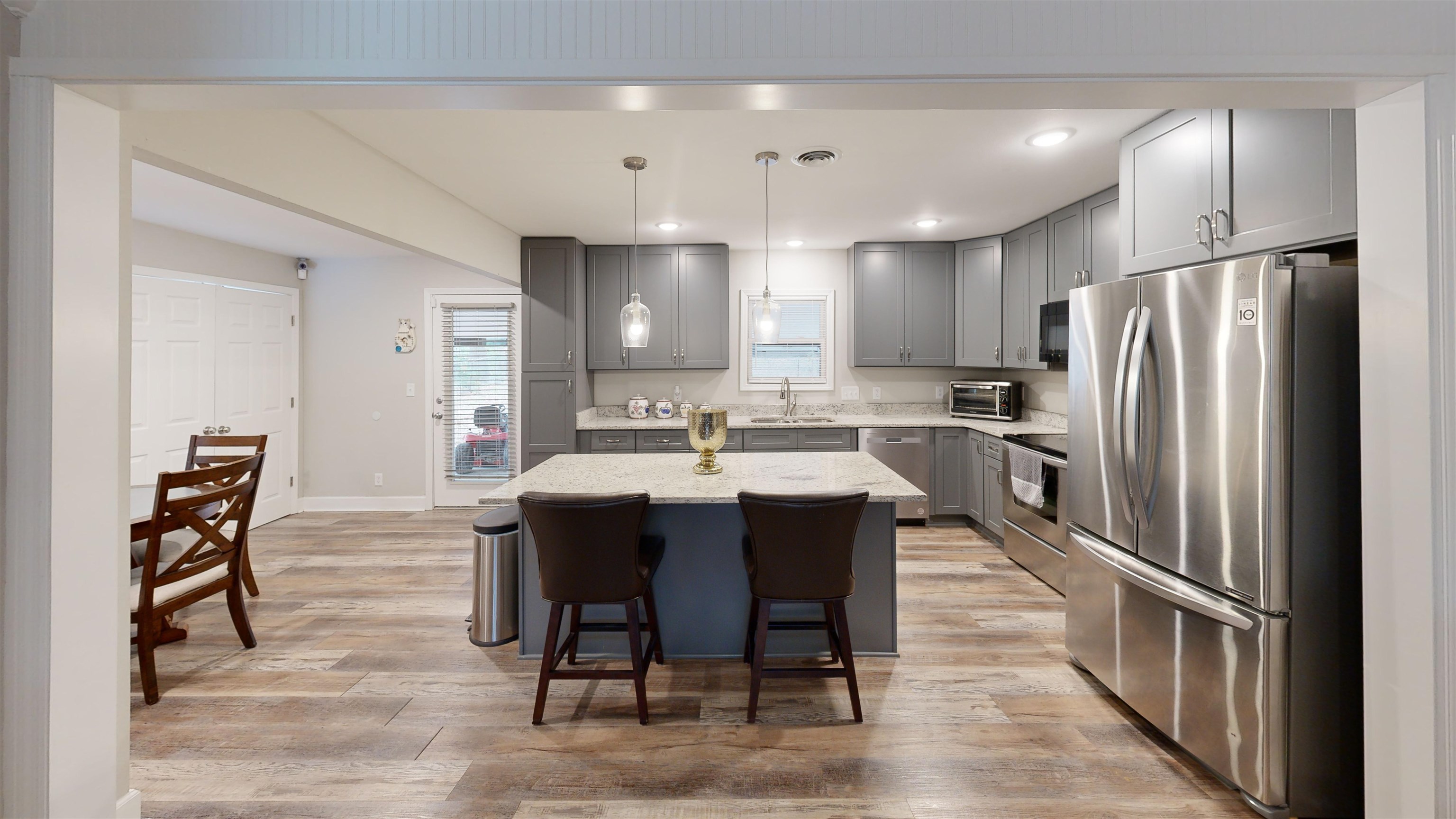 THOMPSON ADDN - Residential