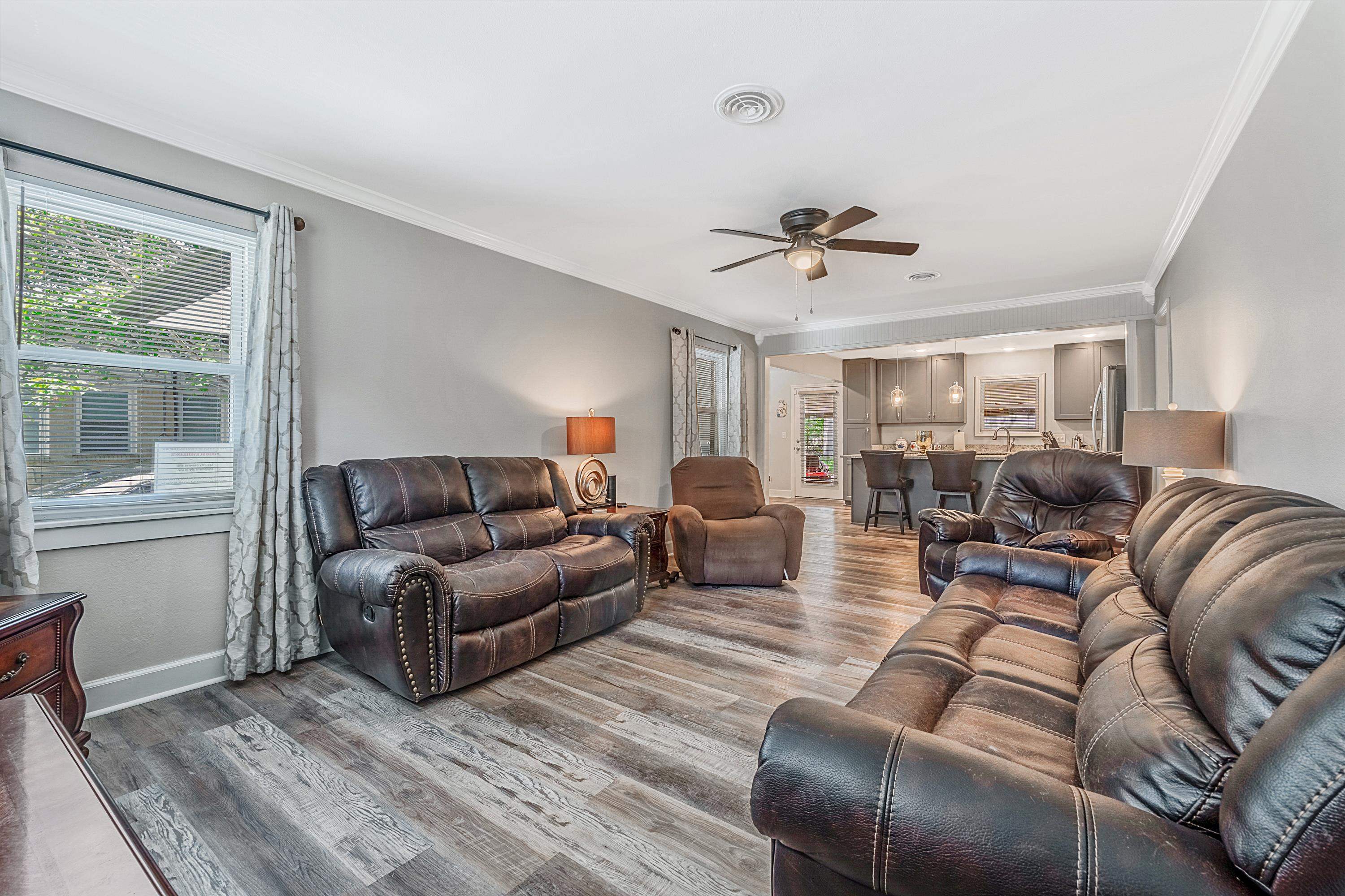 THOMPSON ADDN - Residential