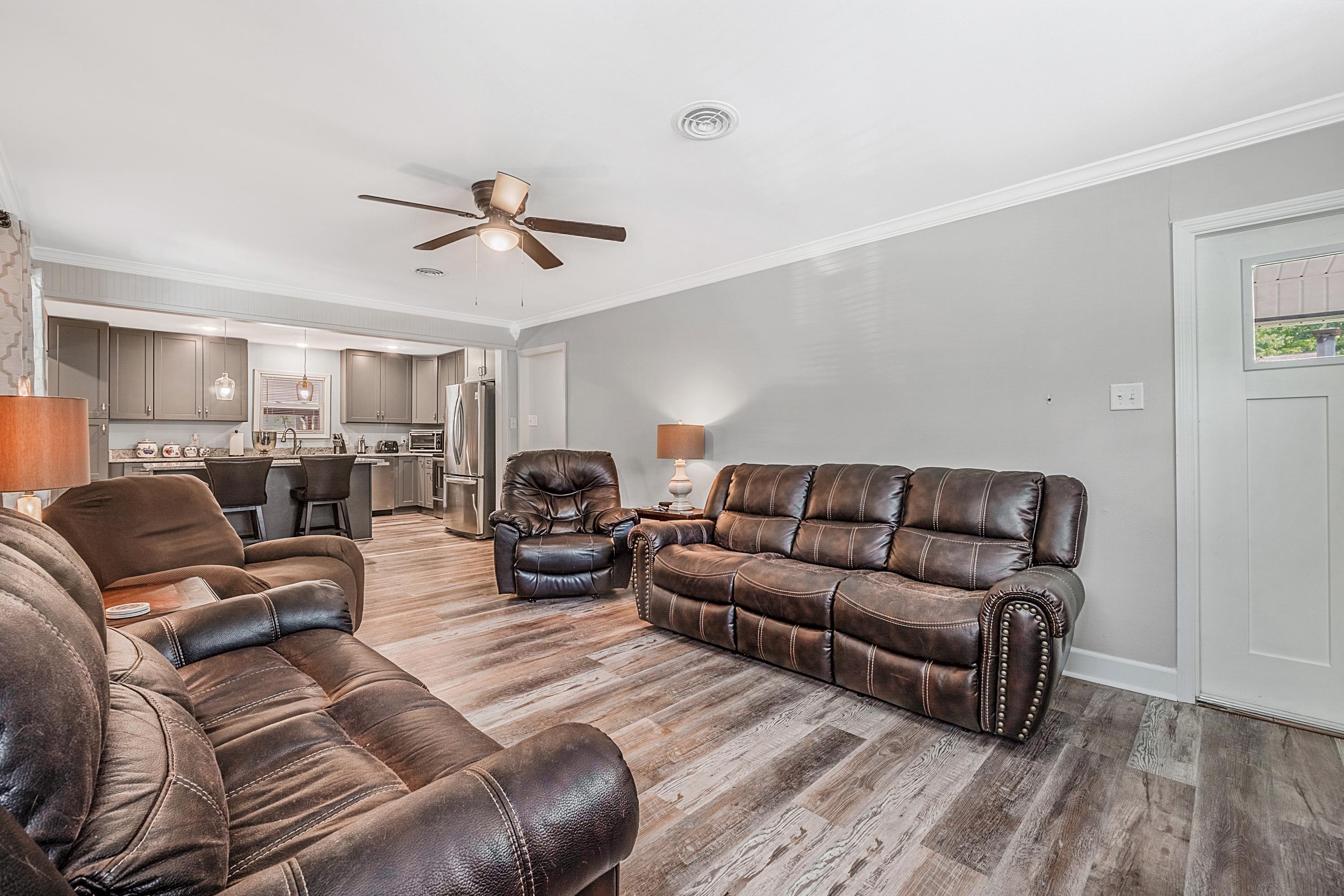 THOMPSON ADDN - Residential