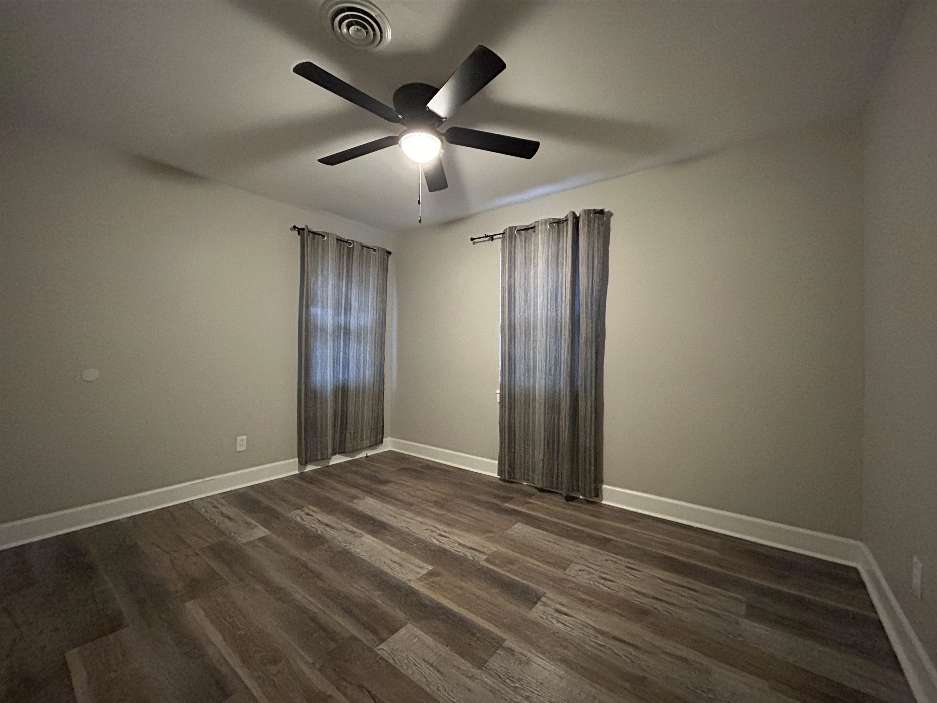 THOMPSON ADDN - Residential