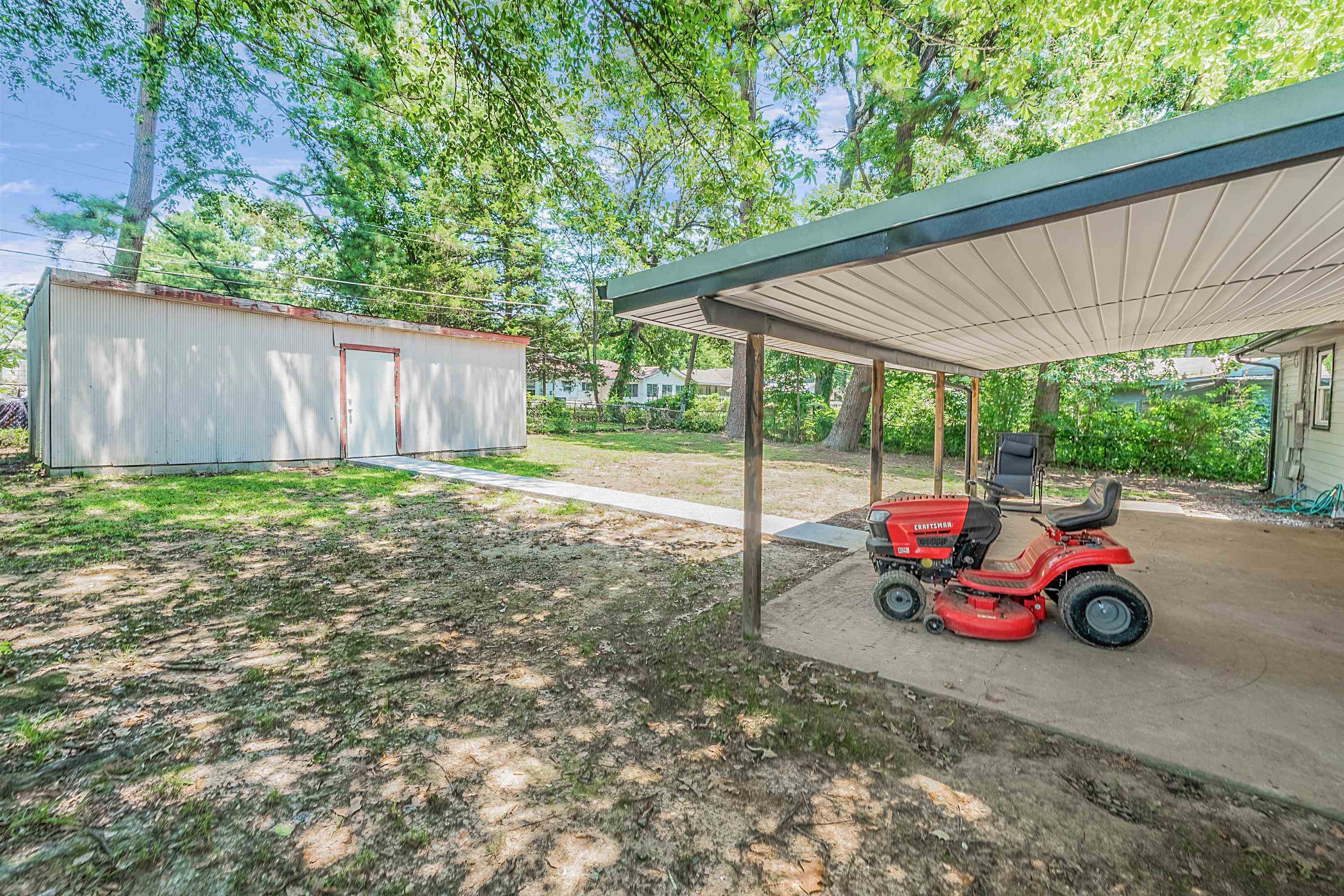 THOMPSON ADDN - Residential