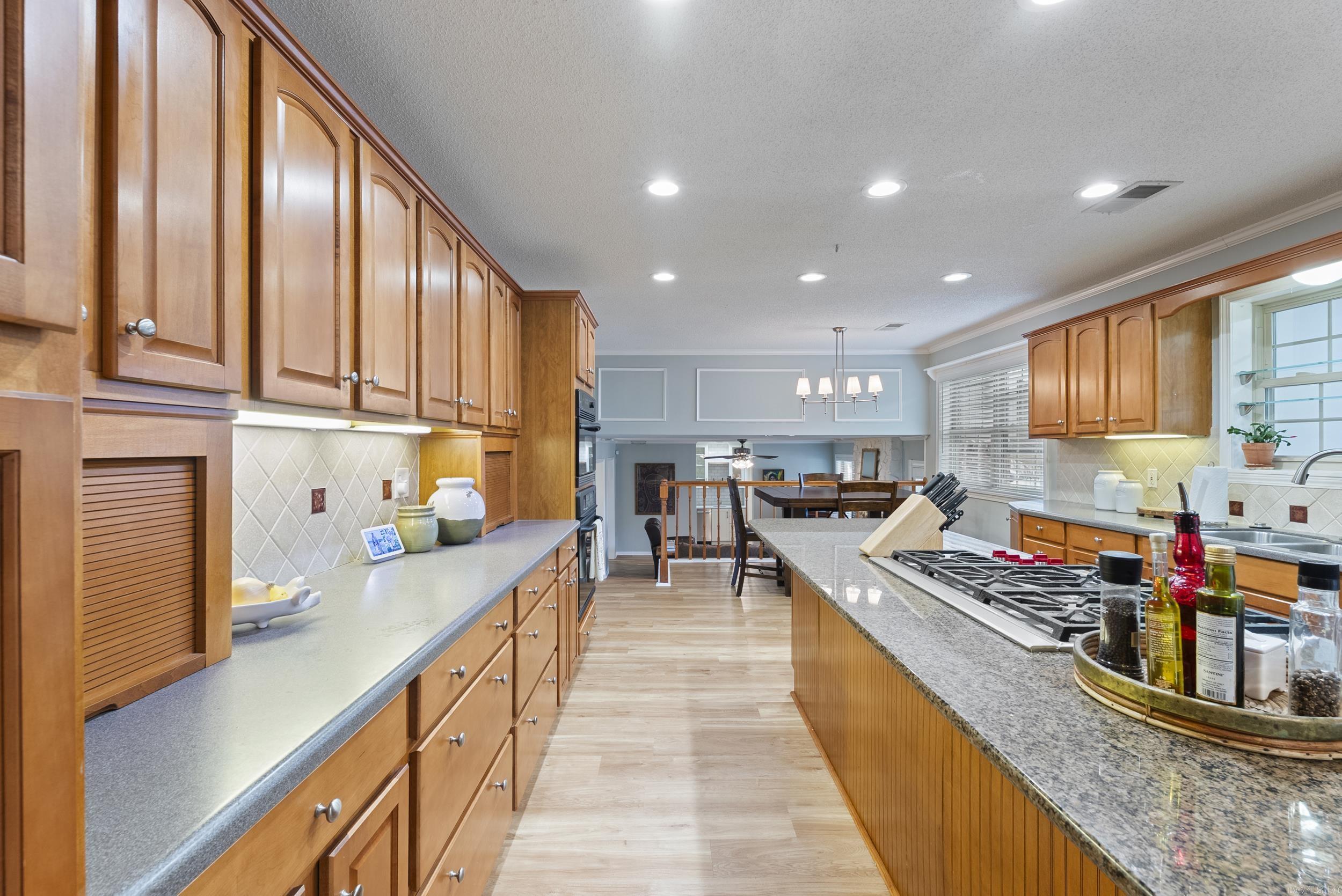 PLEASANT VALLEY - Residential