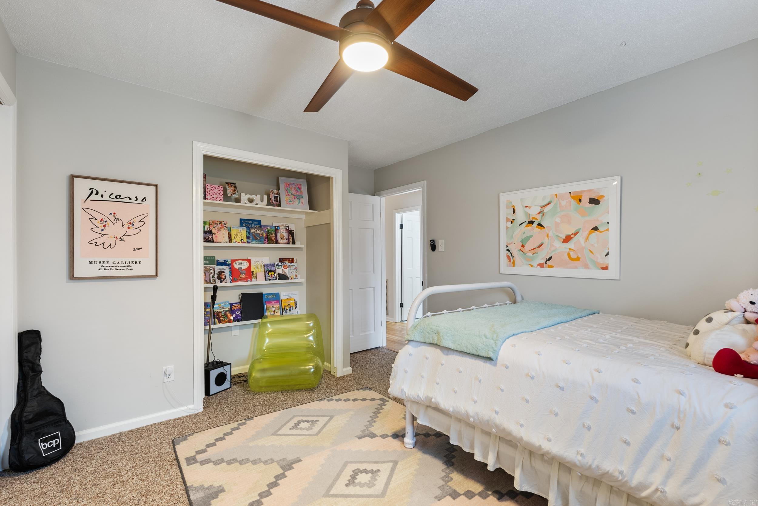 PLEASANT VALLEY - Residential