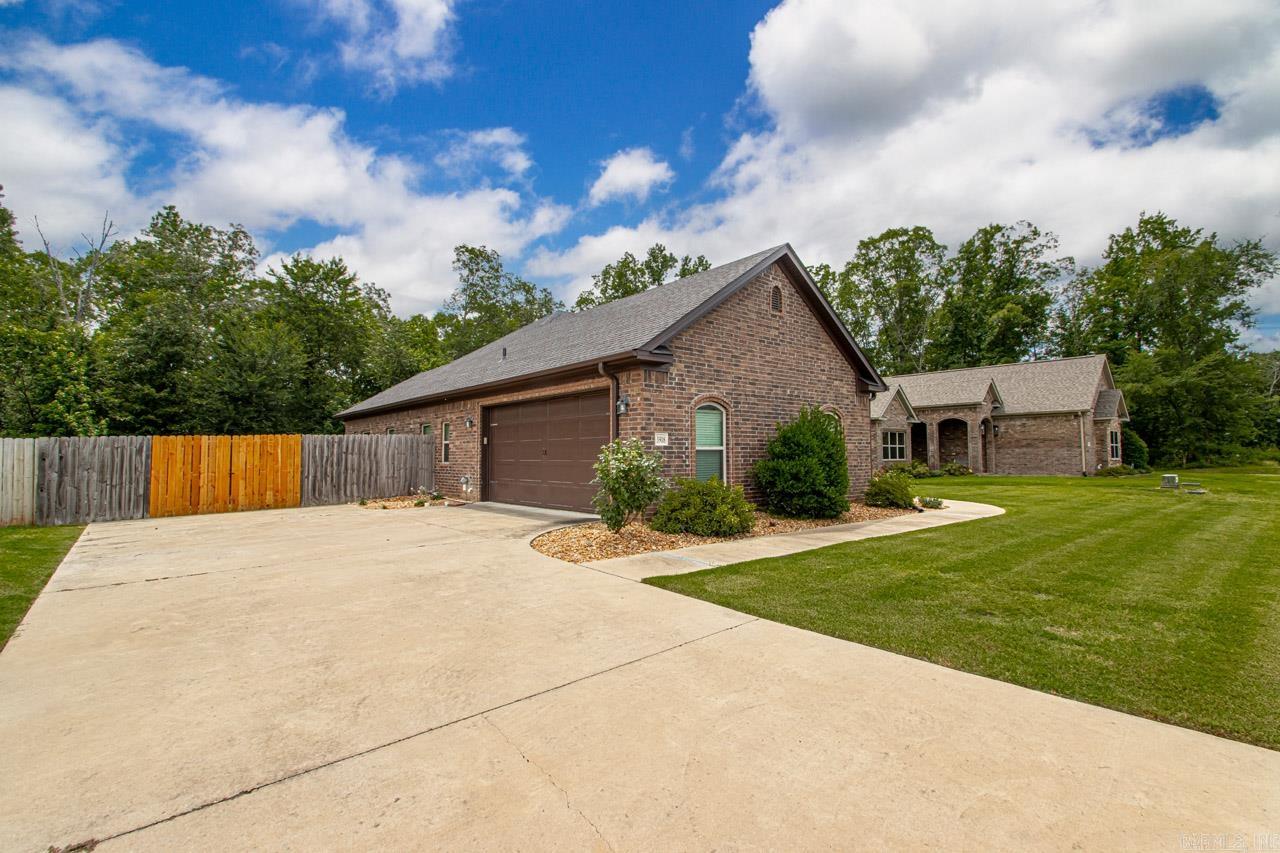 COLDWATER CREEK - Residential