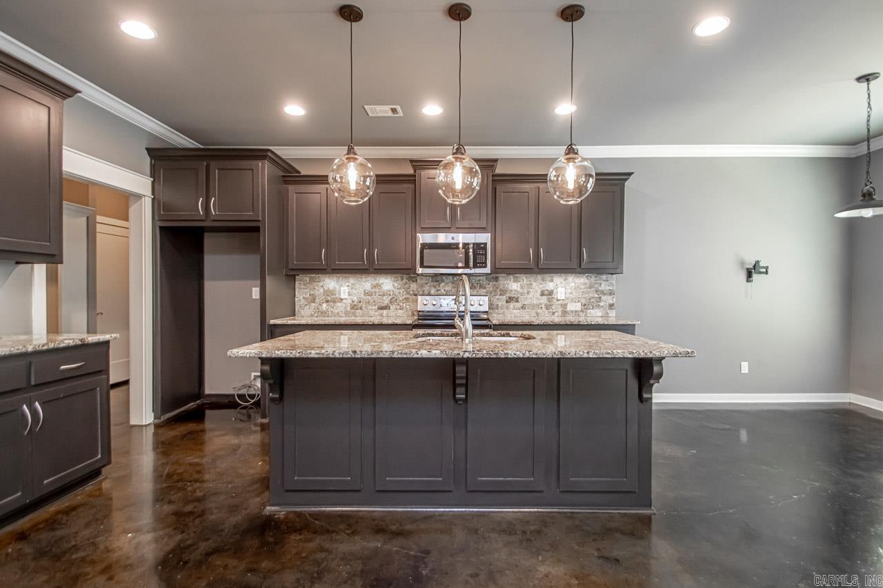 COLDWATER CREEK - Residential