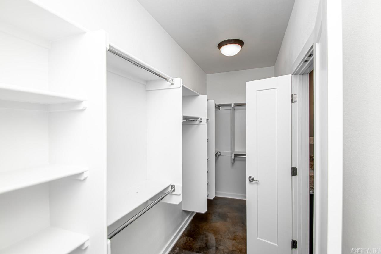 COLDWATER CREEK - Residential