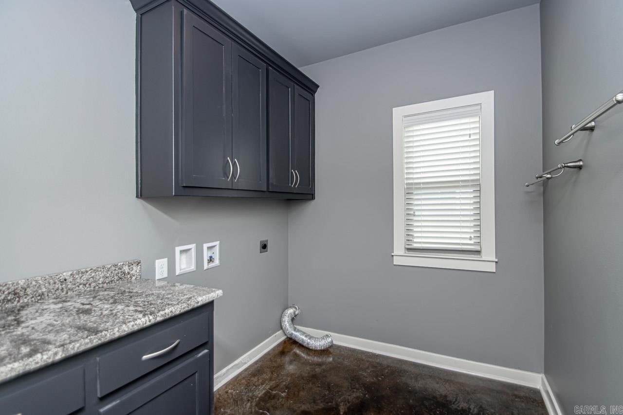 COLDWATER CREEK - Residential