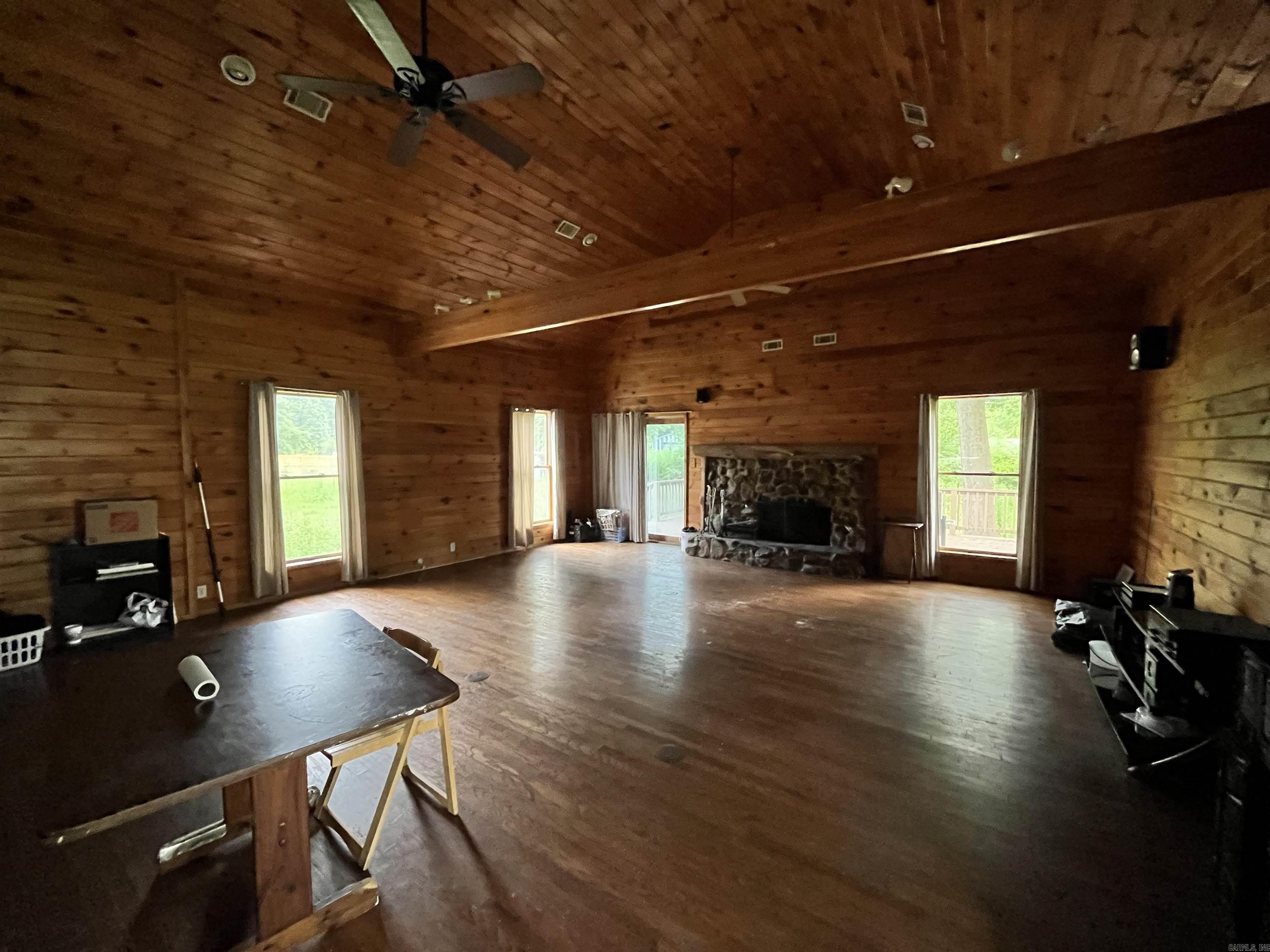 WILDWOOD TERRACE - Residential