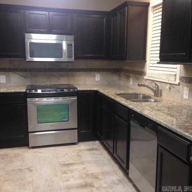 Plateau - Residential Lease