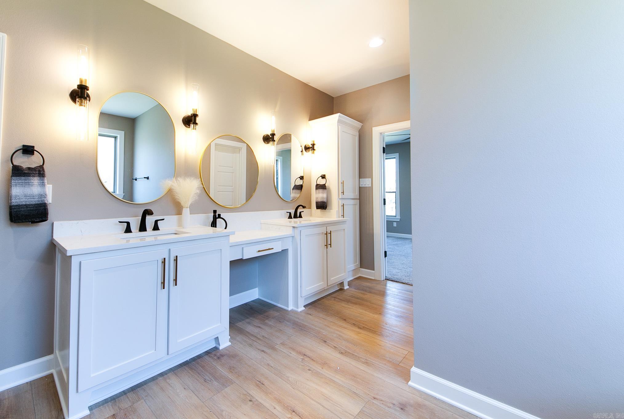 GREYSTONE - Residential