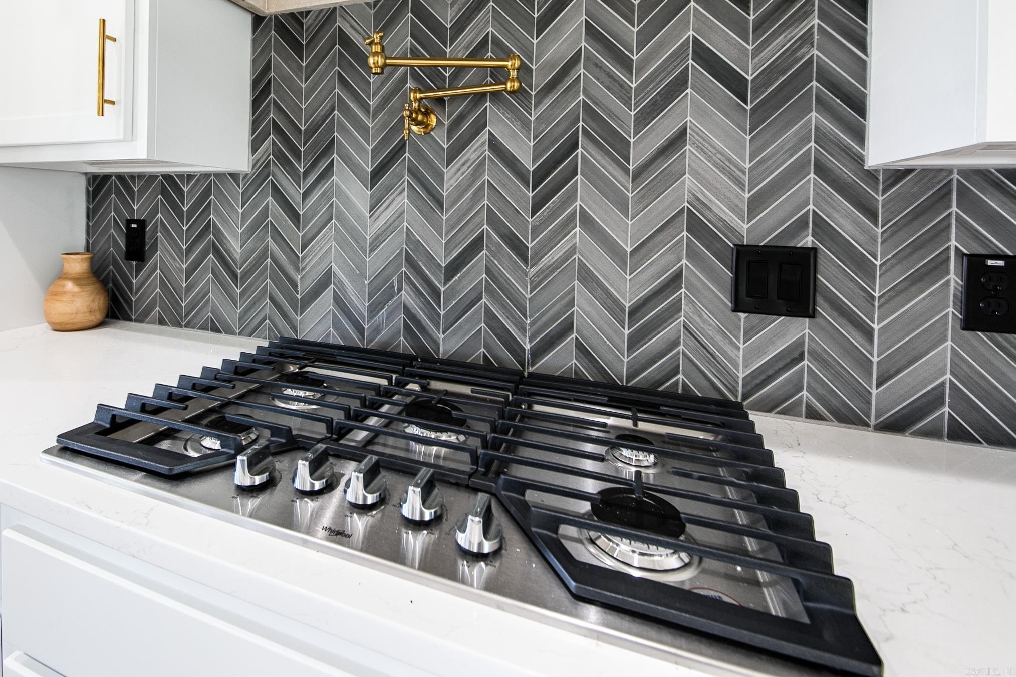 GREYSTONE - Residential