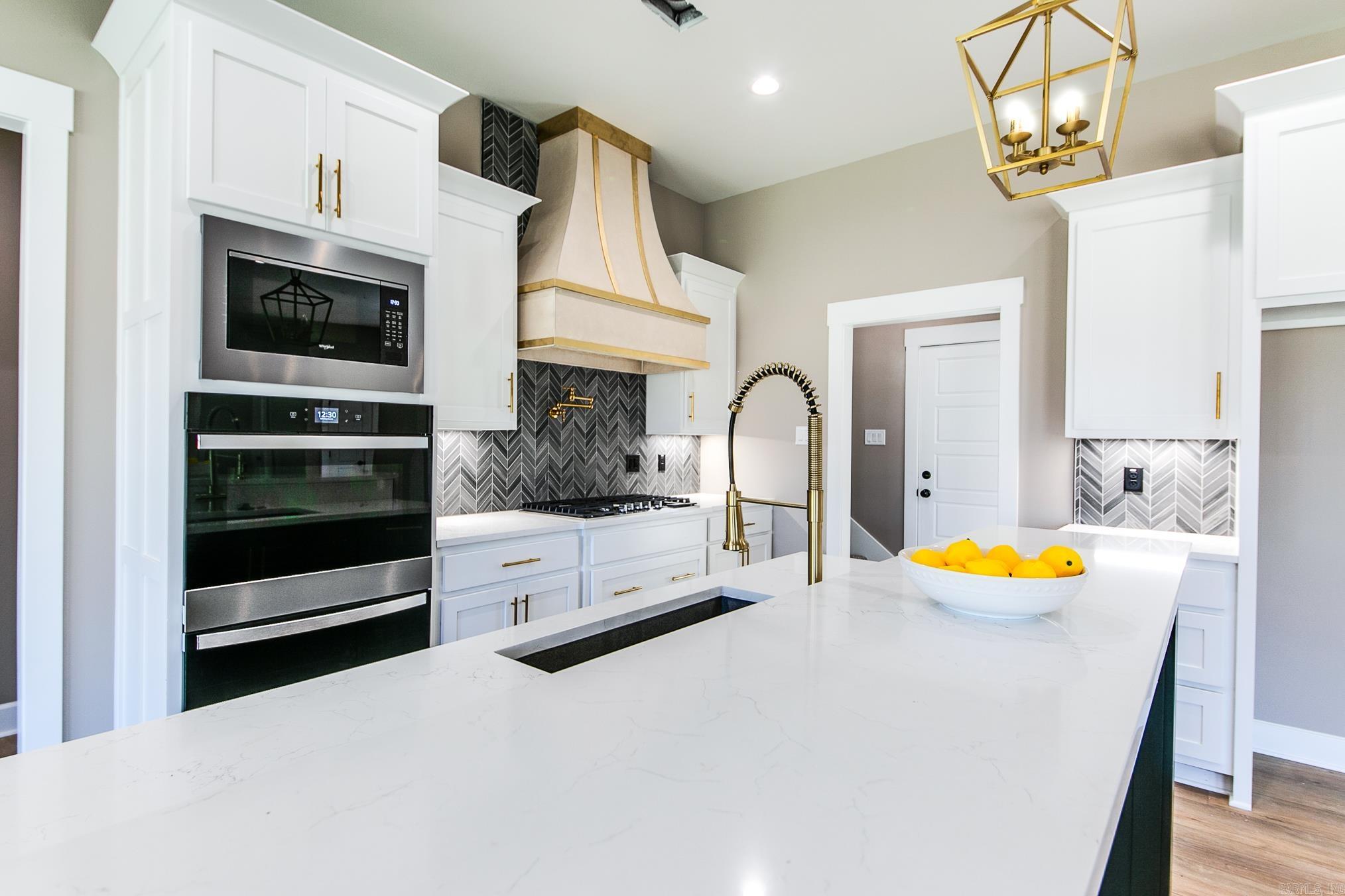 GREYSTONE - Residential