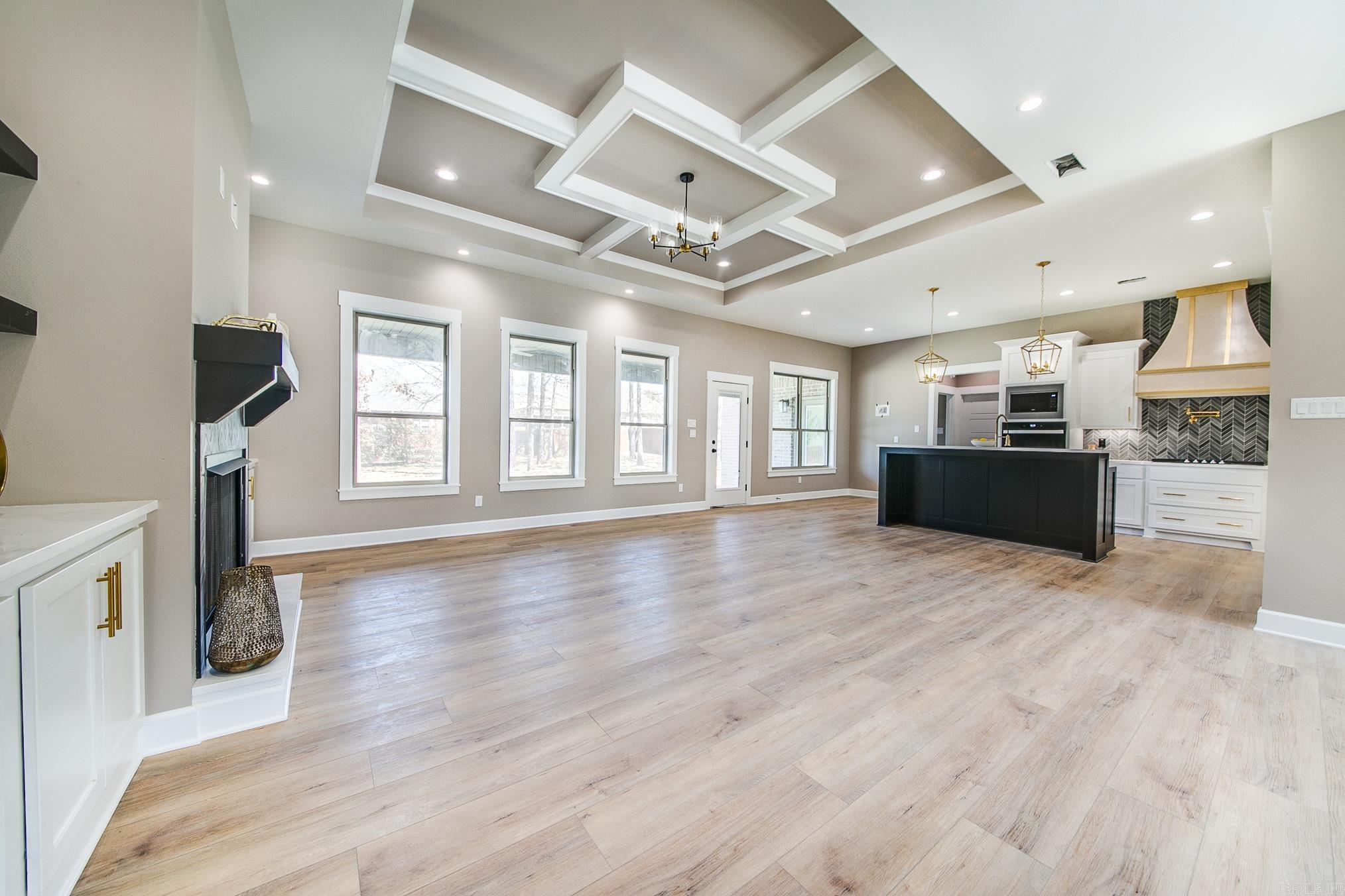 GREYSTONE - Residential