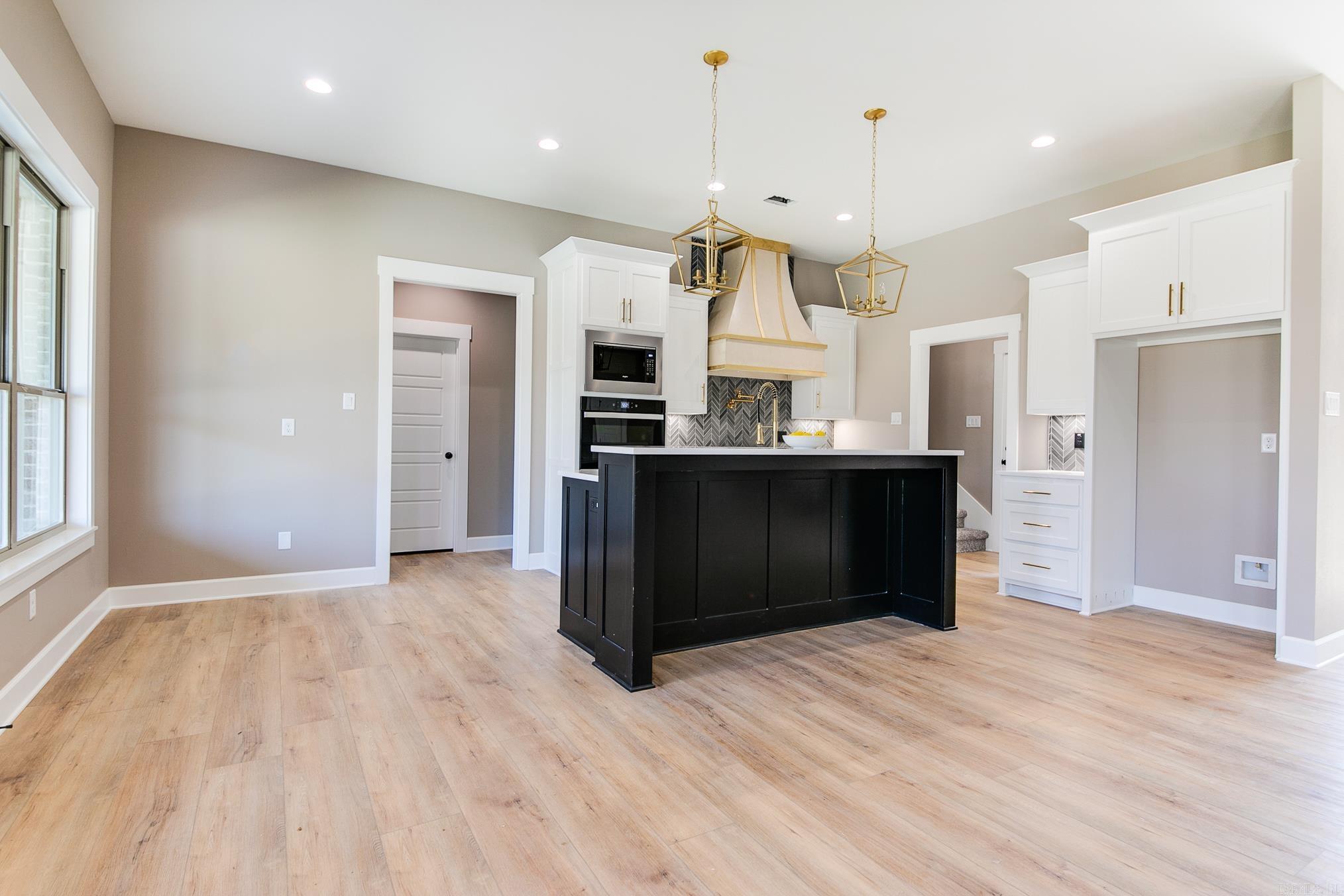 GREYSTONE - Residential