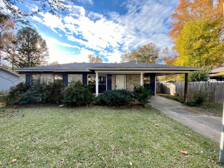 Move in ready !! Wonderful 3 bed, 1 bath home with a spacious back yard, covered partially covered deck, perfect for entertaining !  This gem boasts several recent updates including a modern kitchen, new flooring, renovated bathroom and fresh paint.  Ready for you to make it your new own.