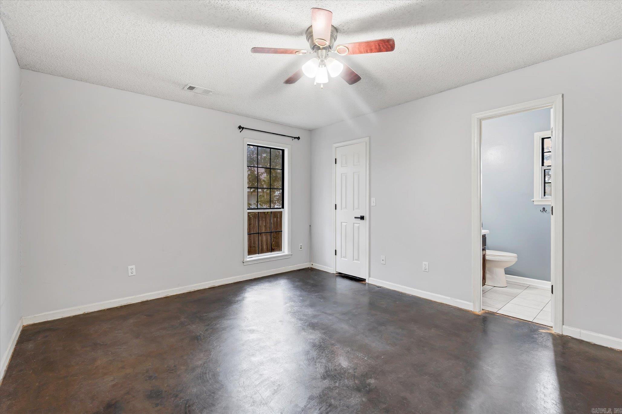 Countrywood - Residential