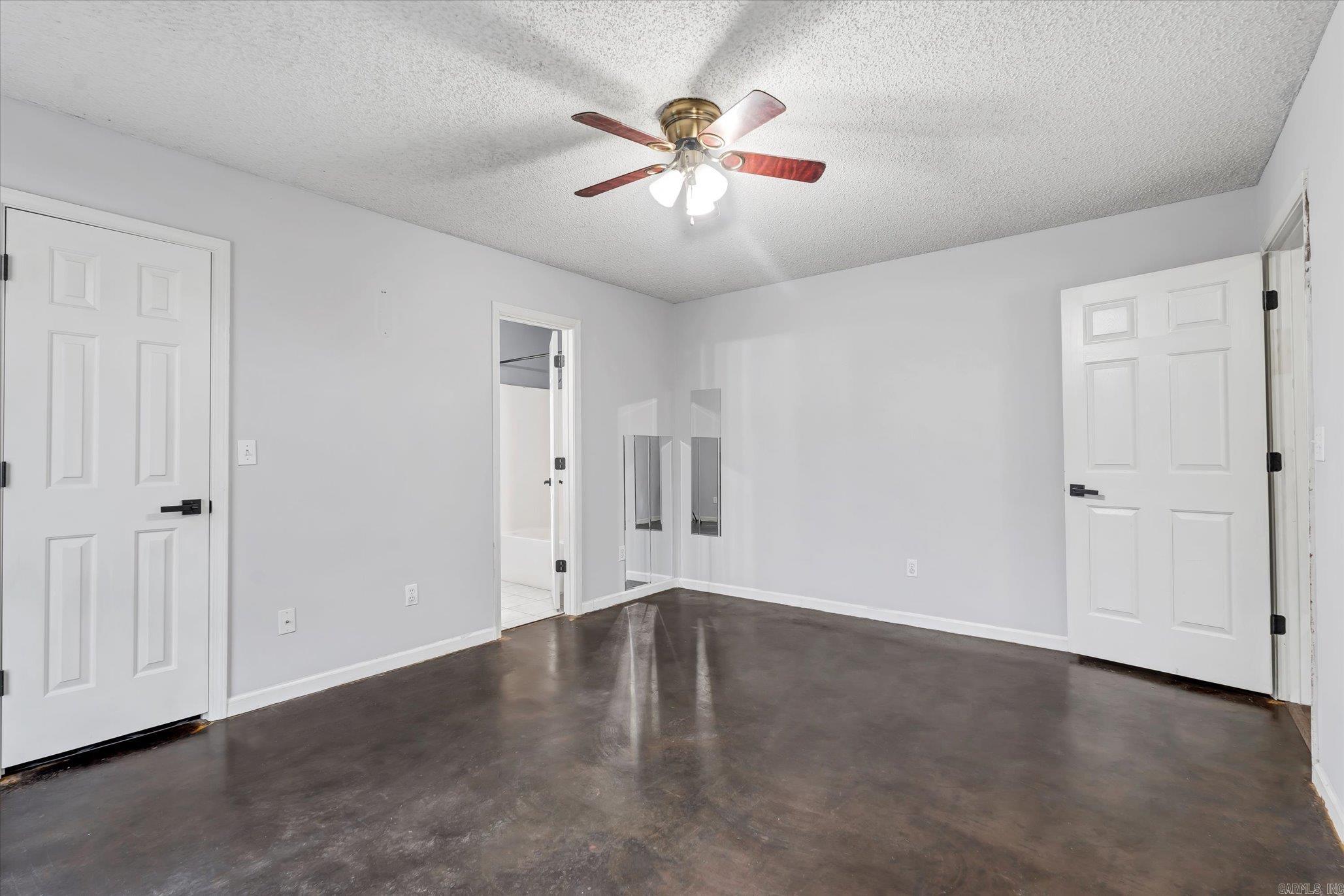 Countrywood - Residential