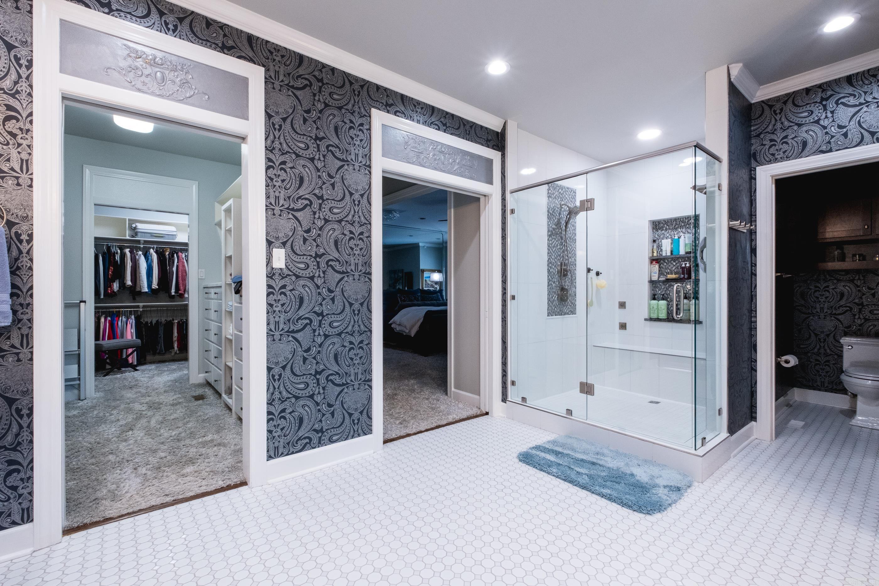 SHADY VALLEY - Residential