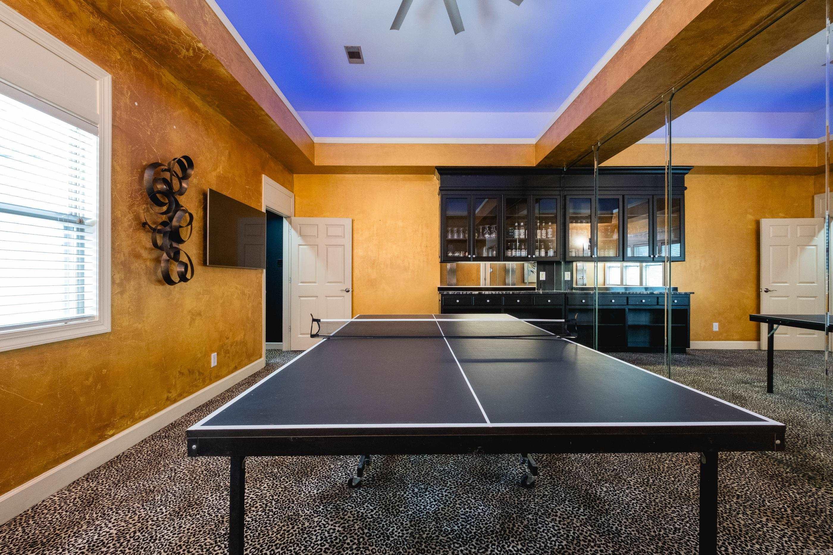 SHADY VALLEY - Residential