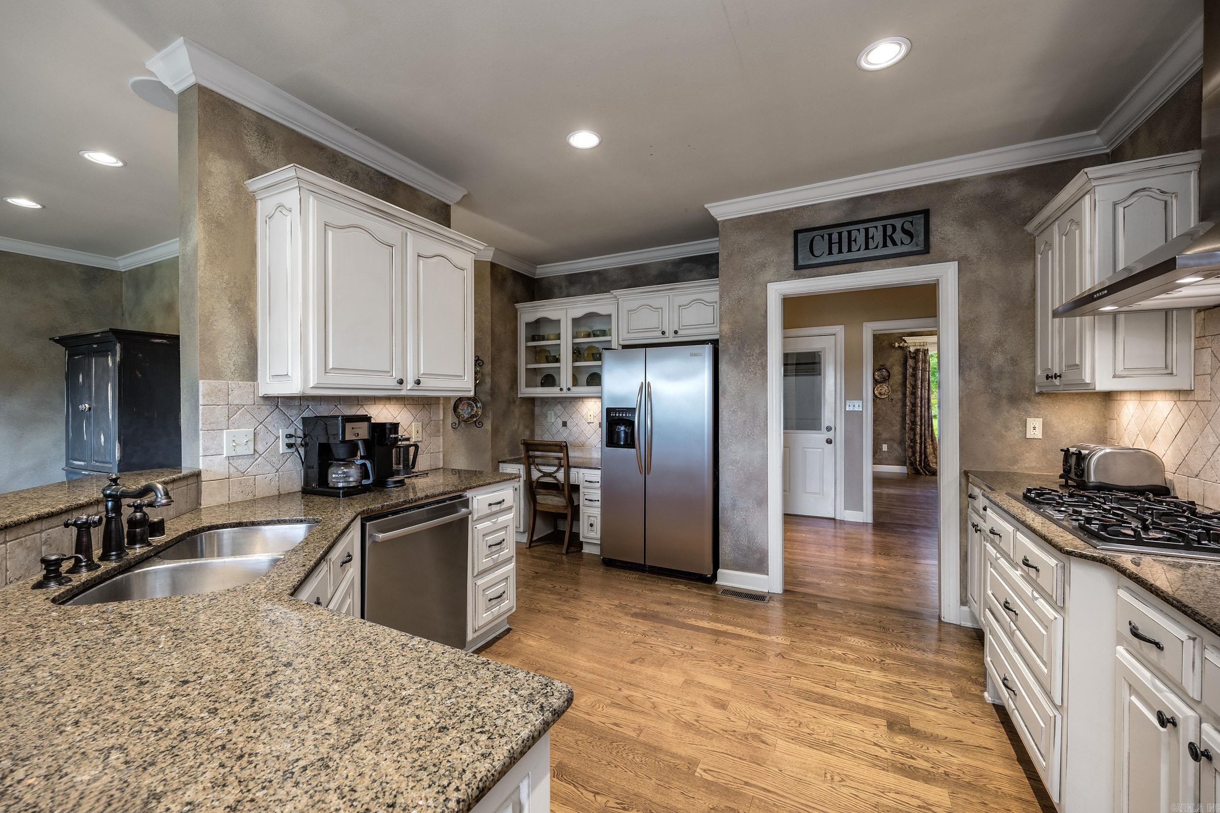 THE VILLAGES OF WELLINGTON - Residential