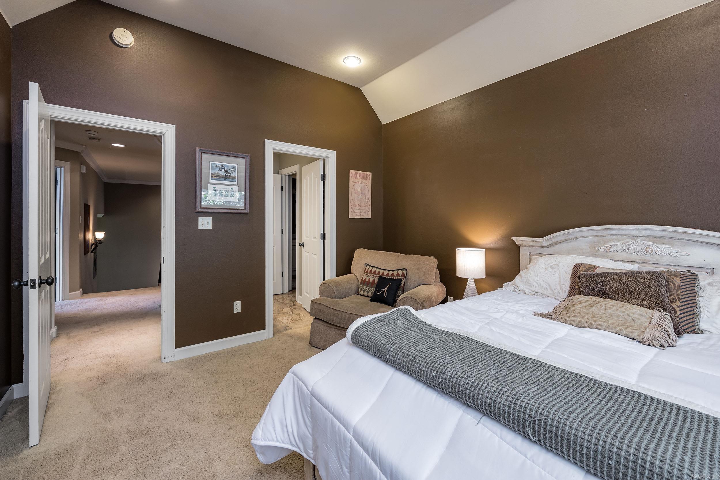 THE VILLAGES OF WELLINGTON - Residential