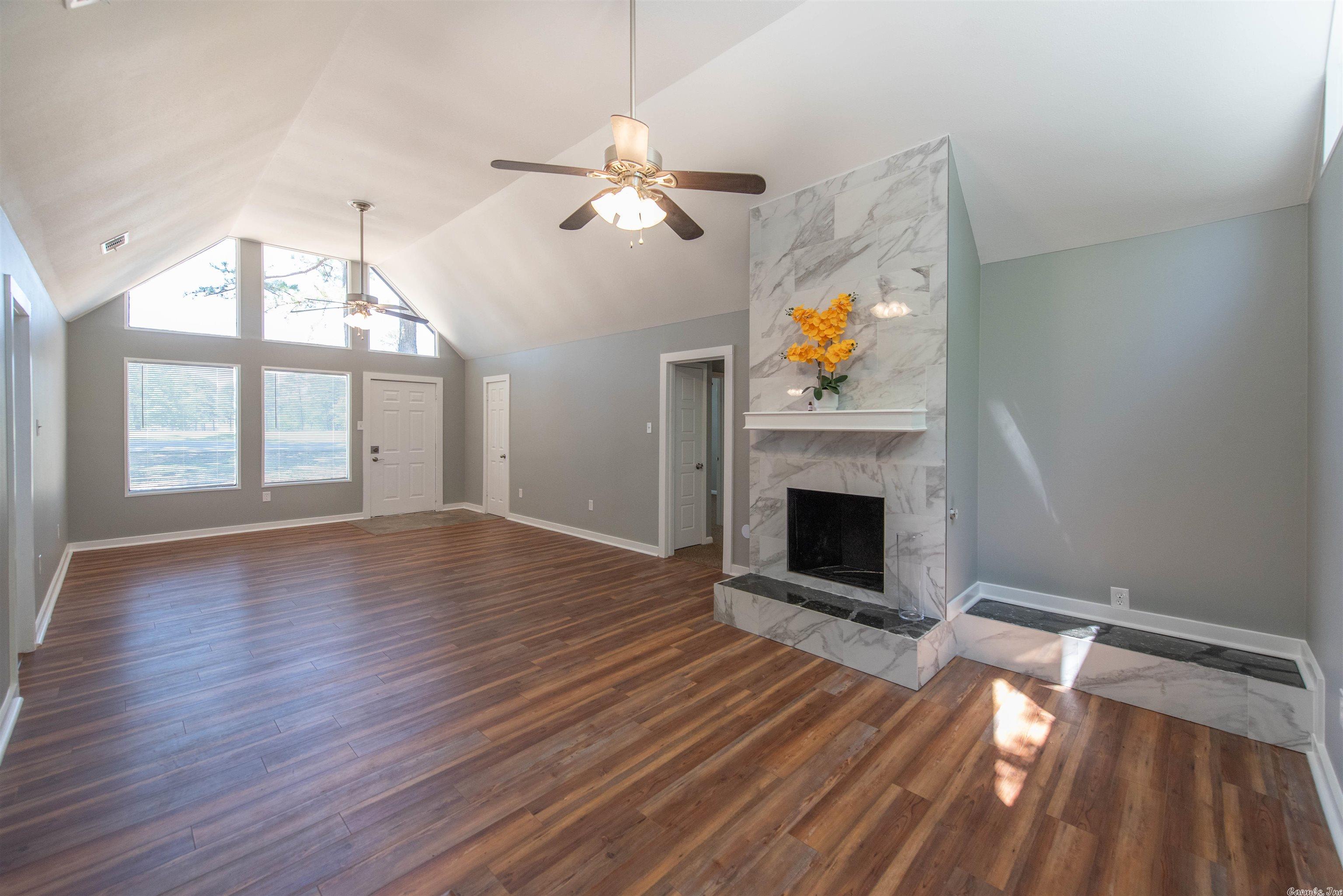 CARYWOOD - Residential