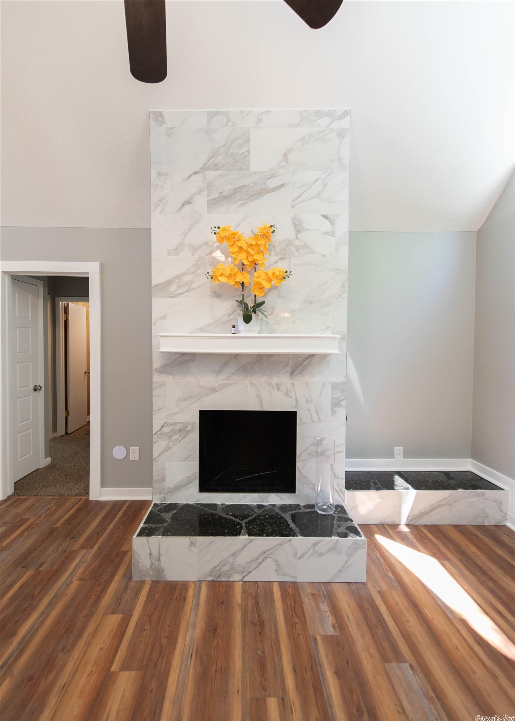 CARYWOOD - Residential