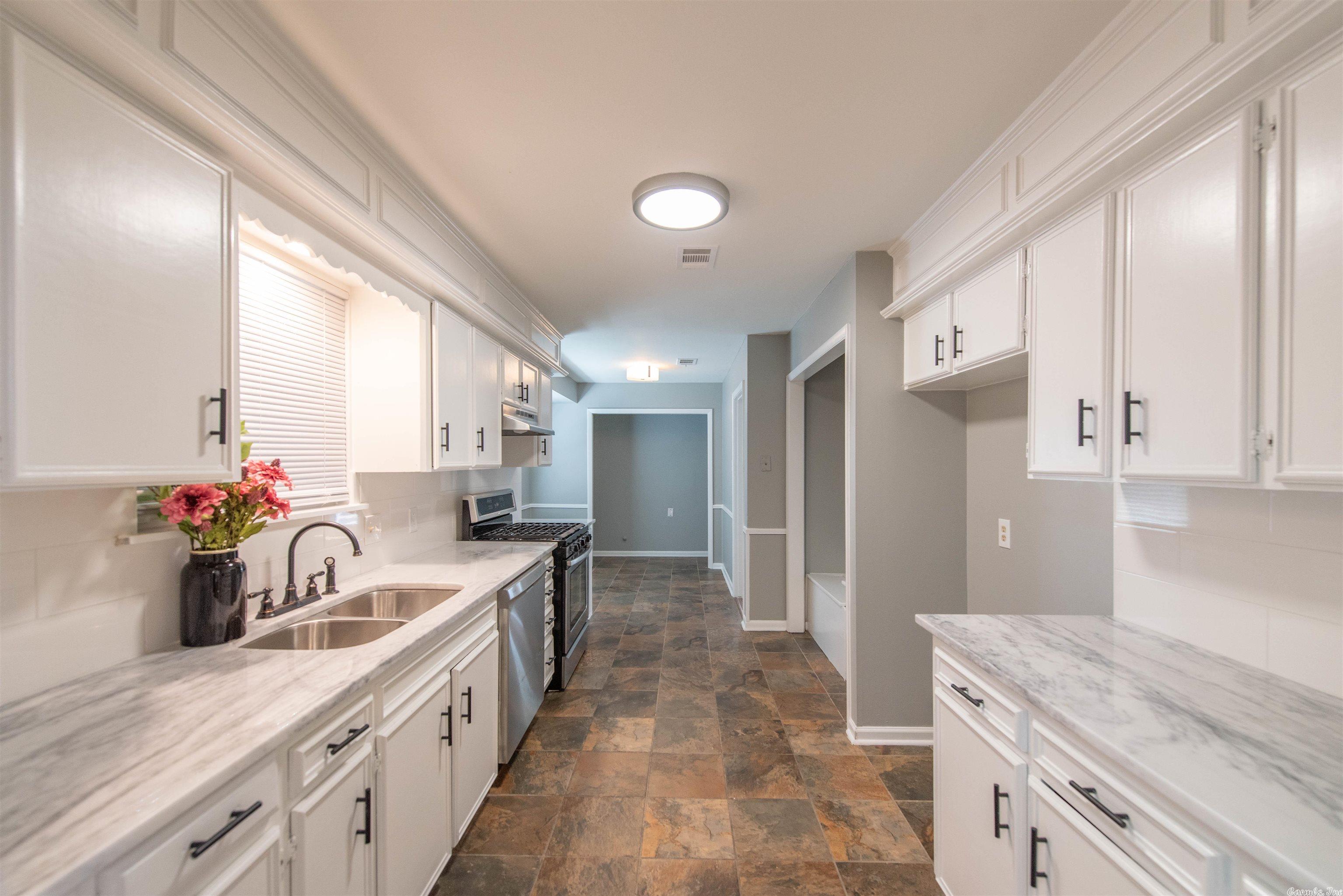 CARYWOOD - Residential