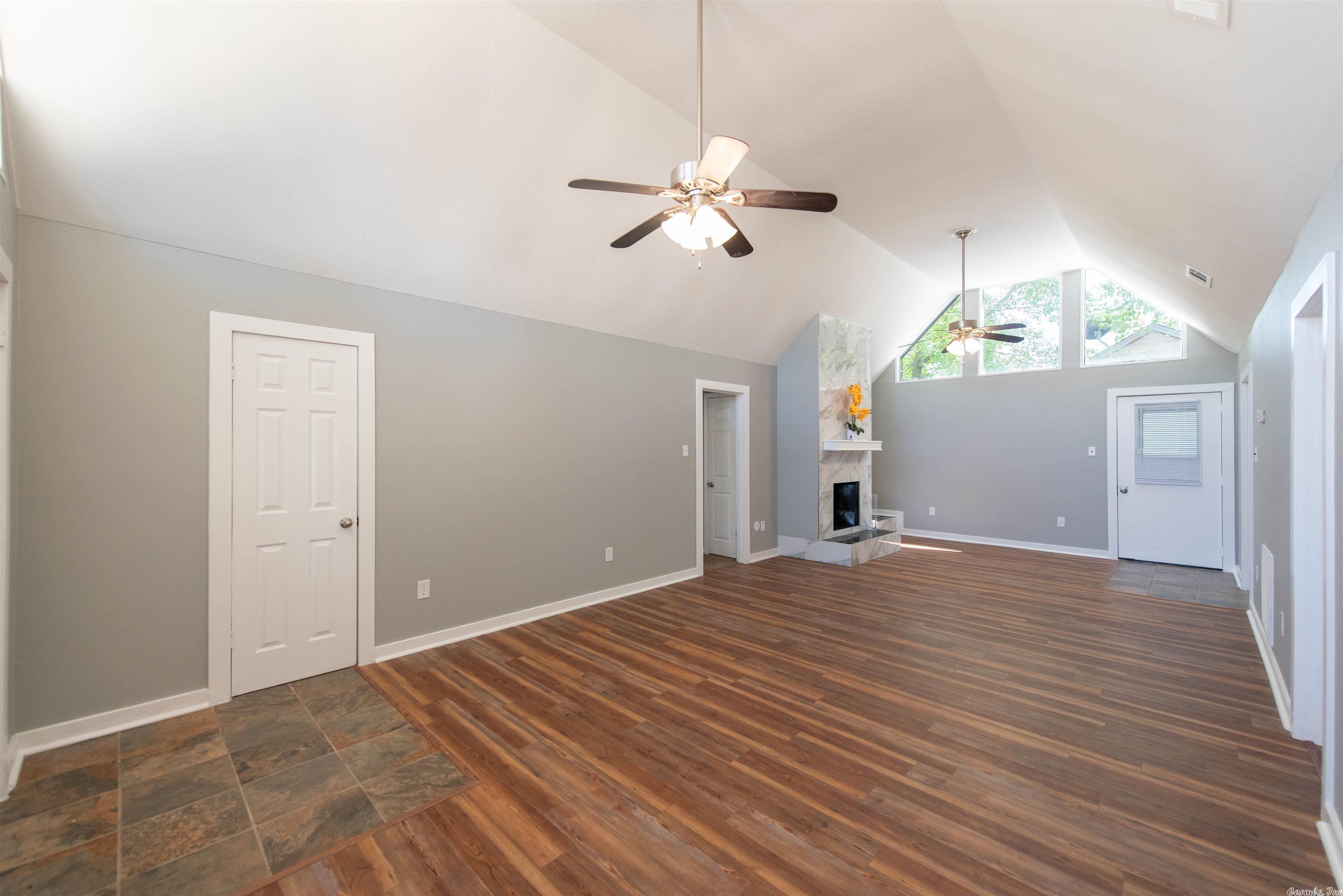 CARYWOOD - Residential