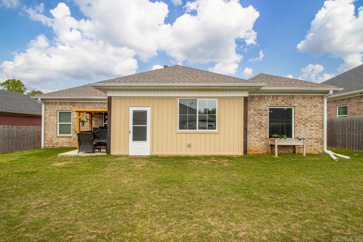 NORTHSHORE RIDGE - Residential