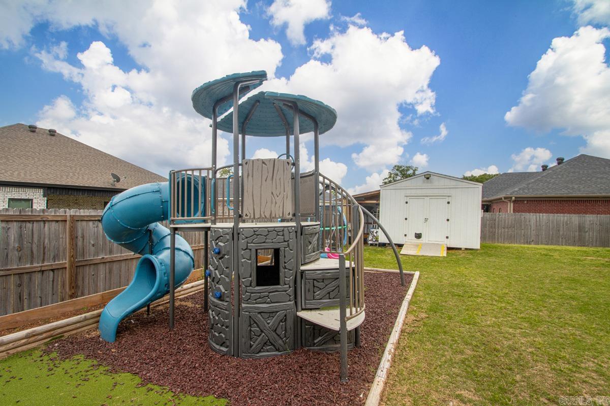 NORTHSHORE RIDGE - Residential