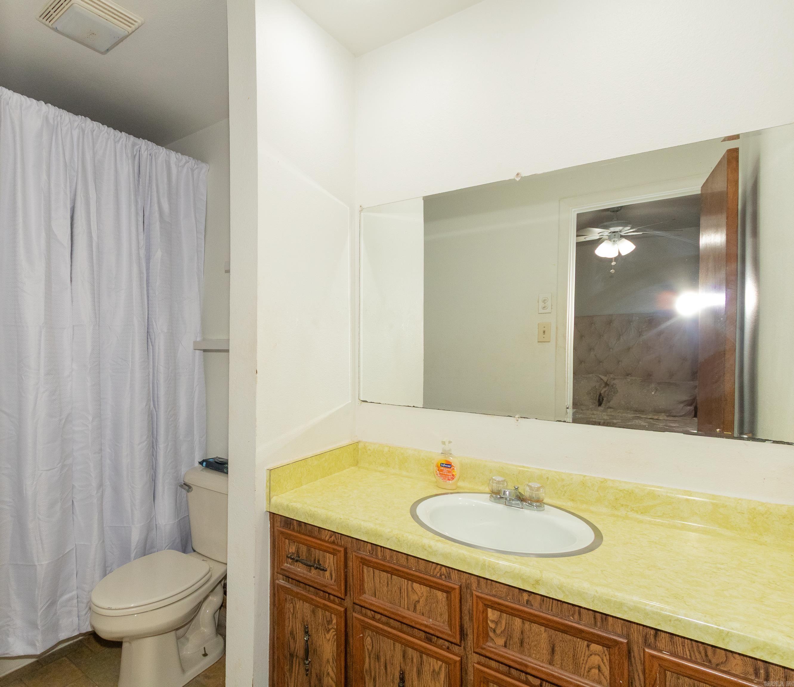 PECAN LAKE - Residential